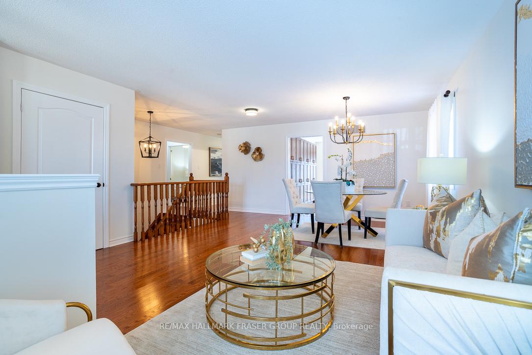 Photo 9 of 17 Harkness Drive, Whitby, Rolling Acres — HOMEH