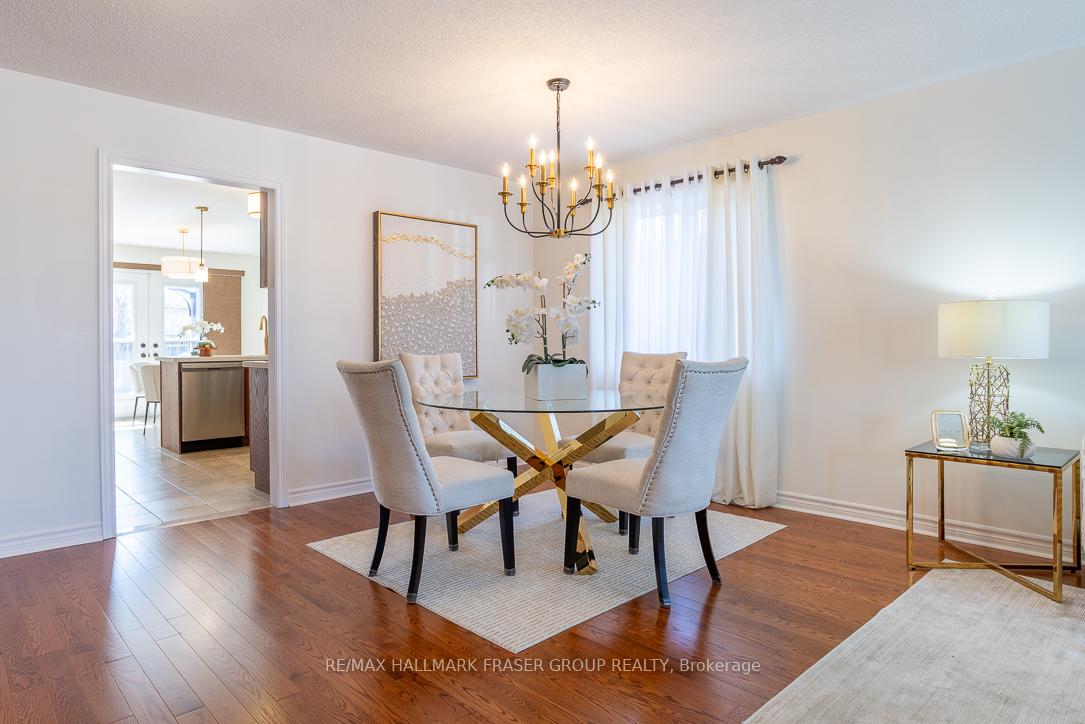 Photo 11 of 17 Harkness Drive, Whitby, Rolling Acres — HOMEH