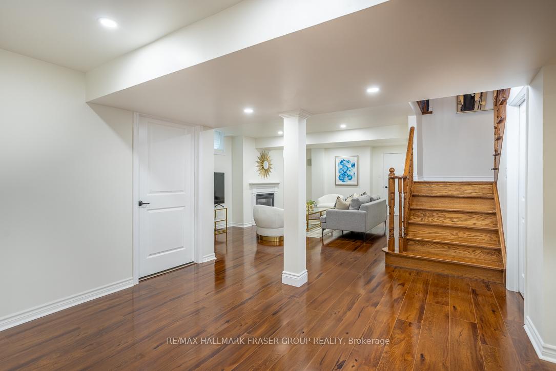 Photo 30 of 17 Harkness Drive, Whitby, Rolling Acres — HOMEH