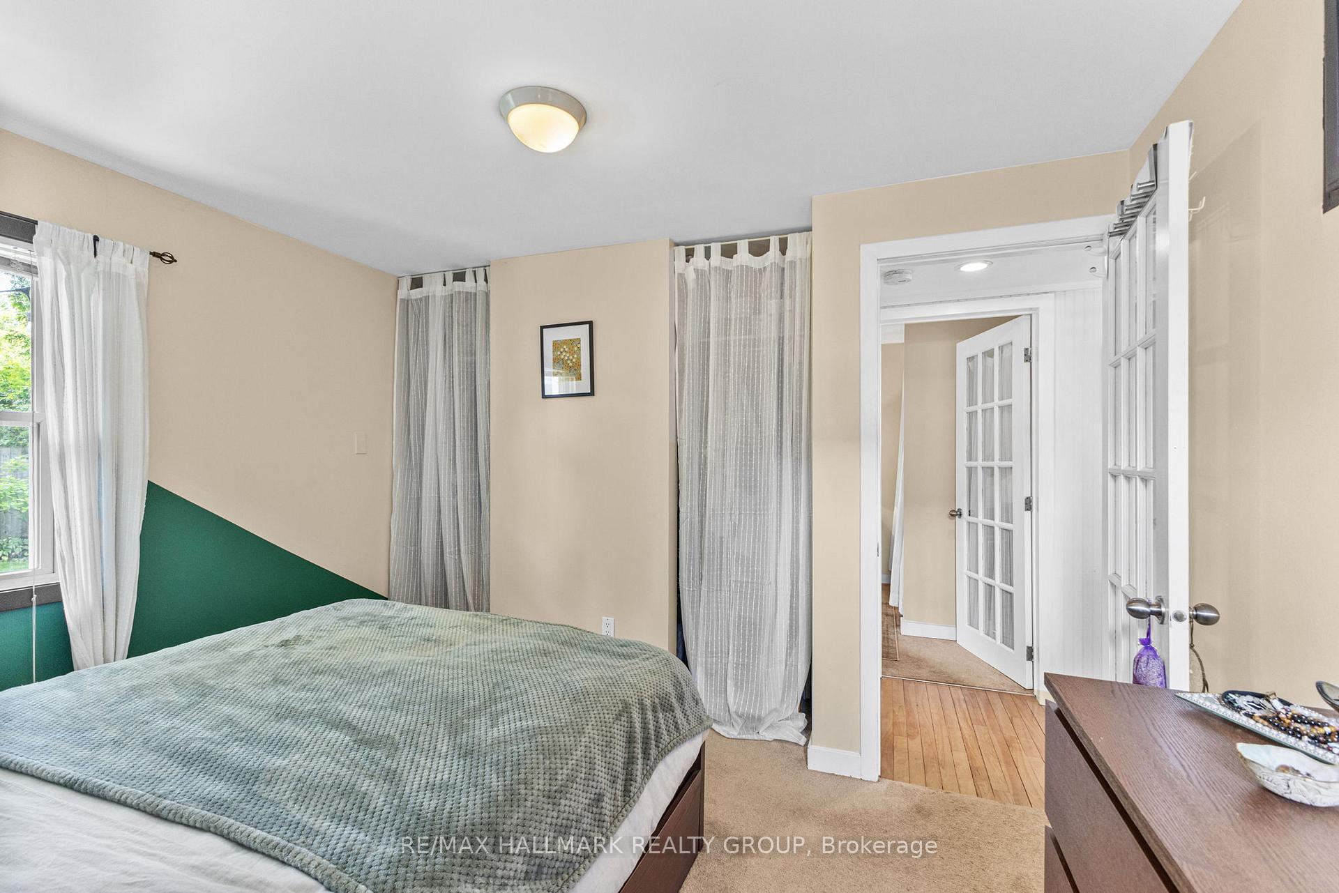 Photo 20 of 44 Kempster Avenue, Ottawa, Britannia — HOMEH