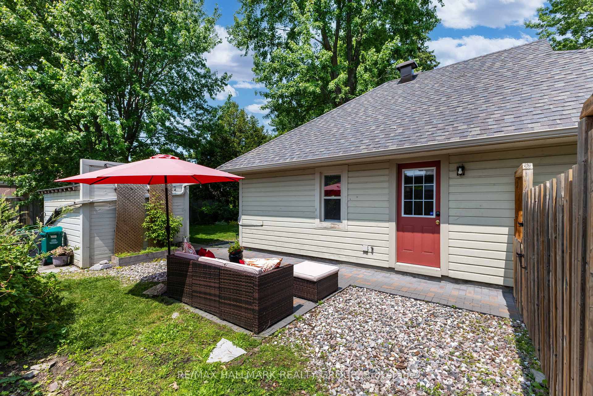 Photo 22 of 44 Kempster Avenue, Ottawa, Britannia — HOMEH