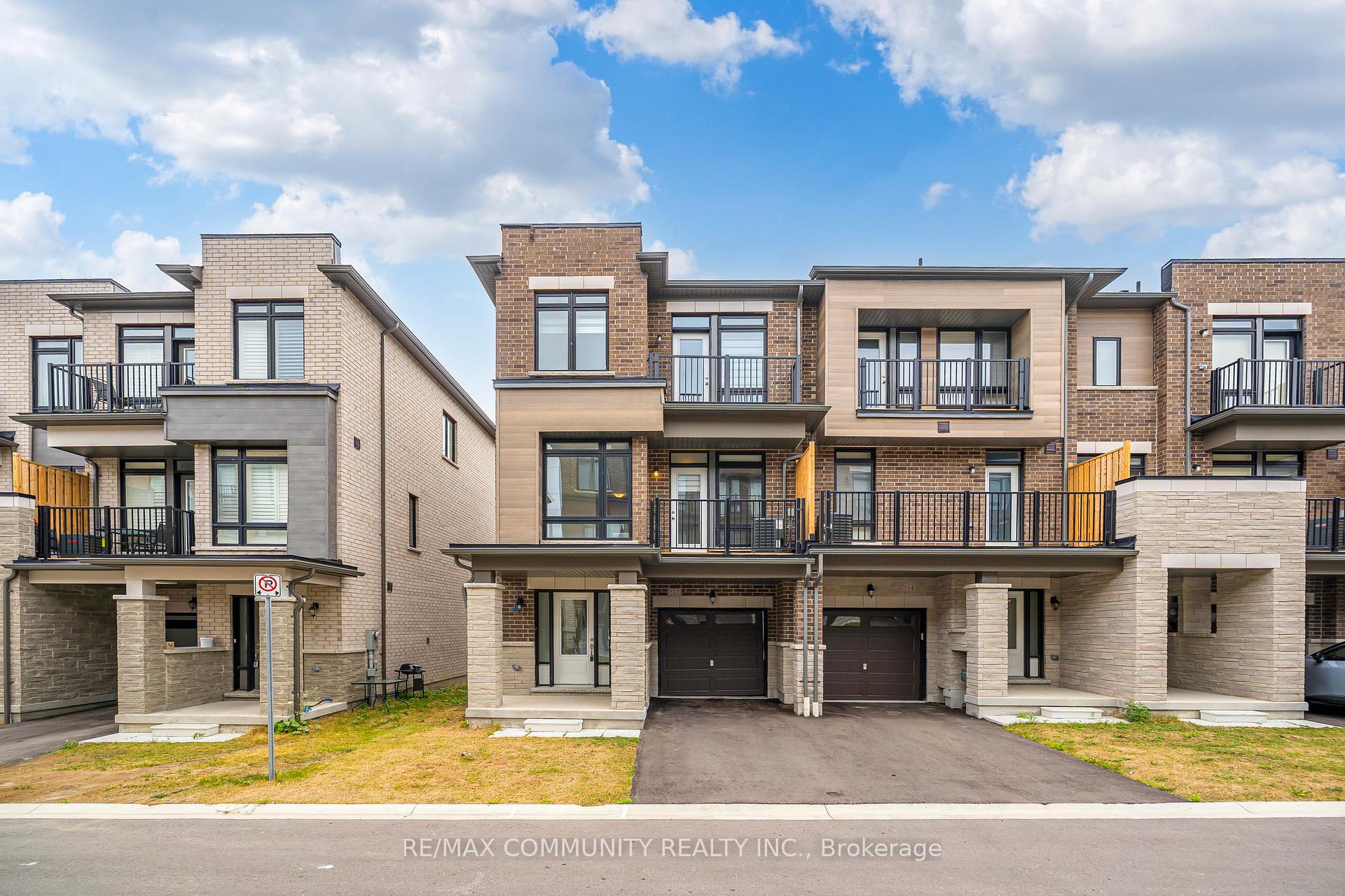 Photo 2 of 512 Danks Ridge Drive, Ajax, South East — HOMEH