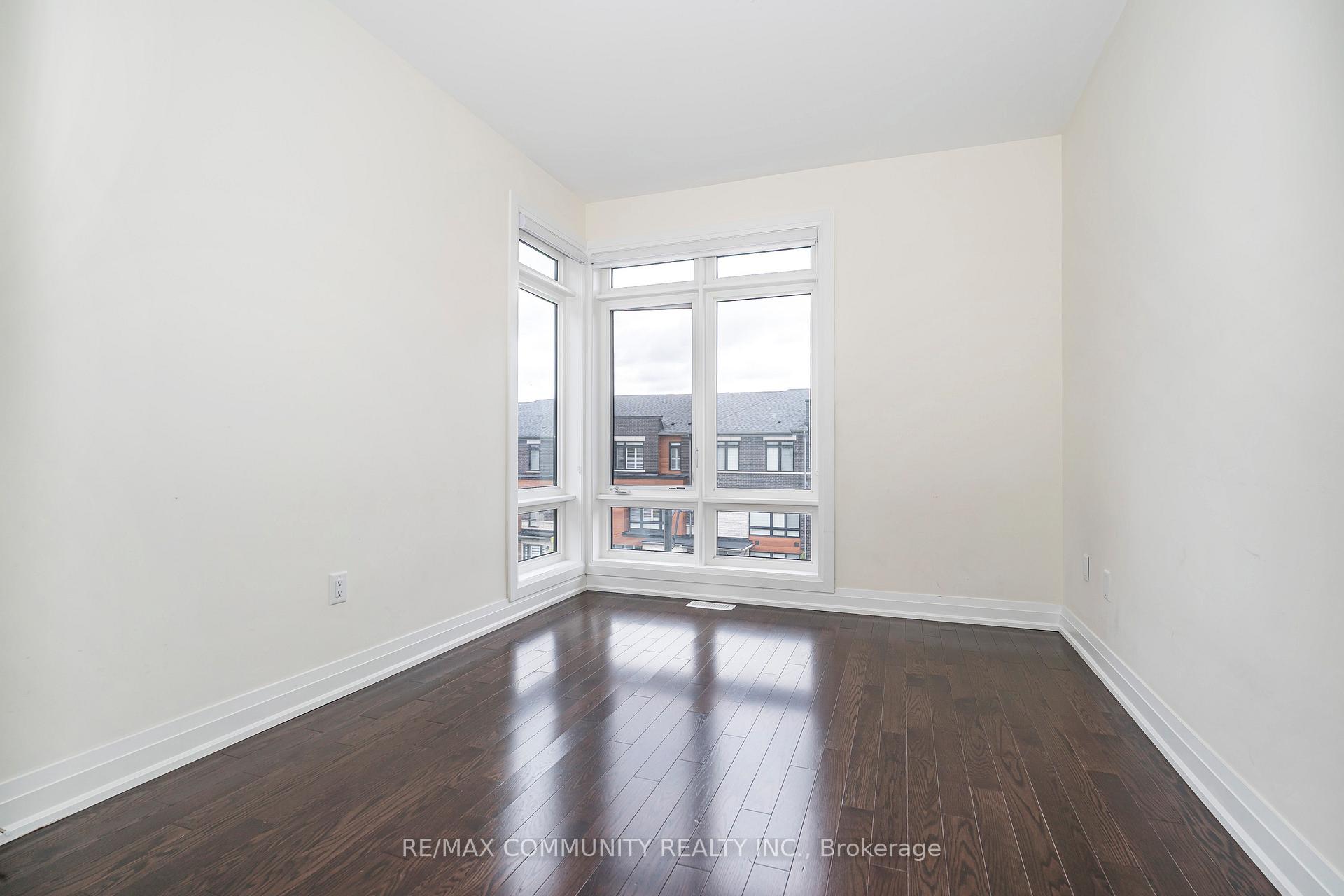 Photo 17 of 512 Danks Ridge Drive, Ajax, South East — HOMEH