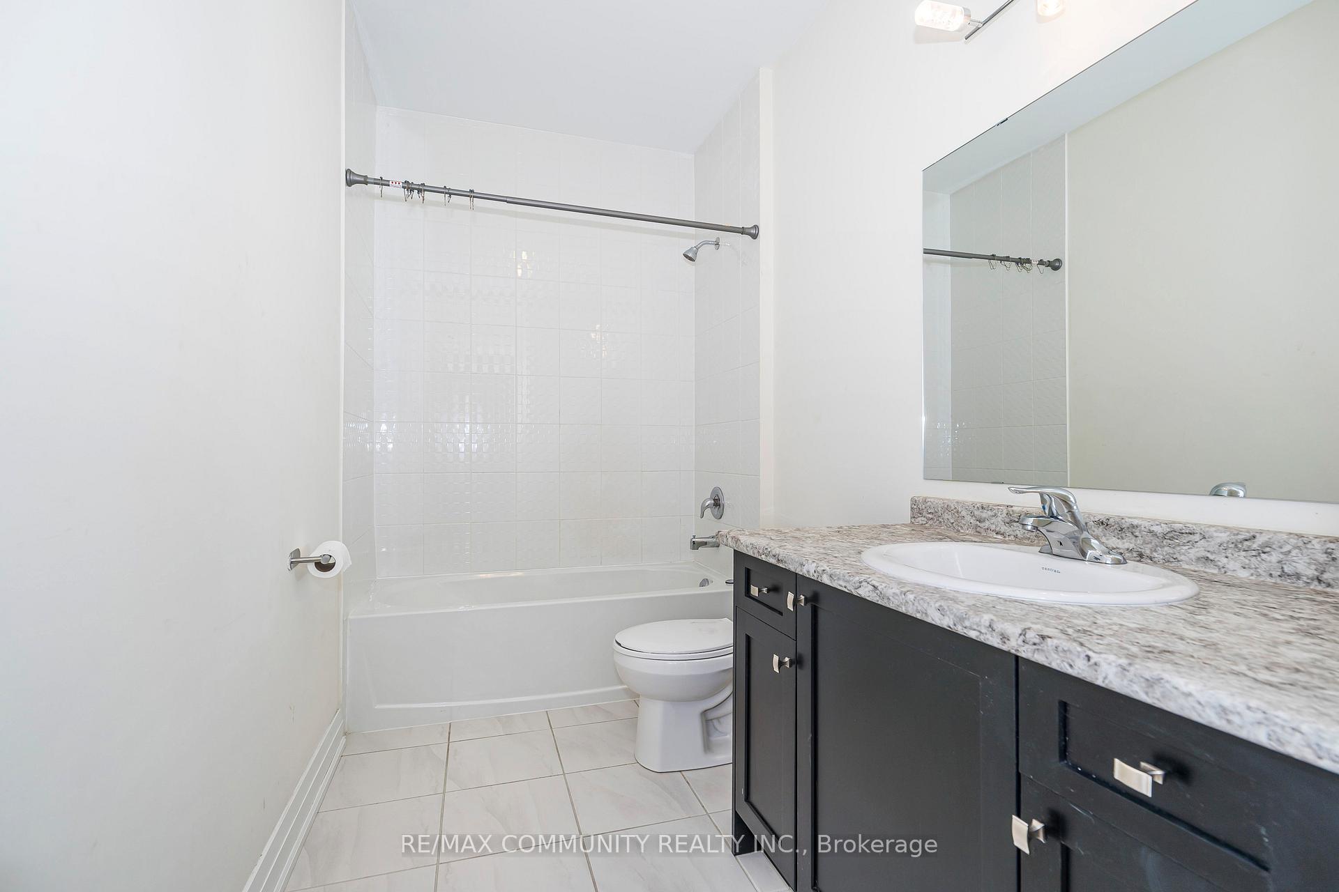 Photo 10 of 512 Danks Ridge Drive, Ajax, South East — HOMEH
