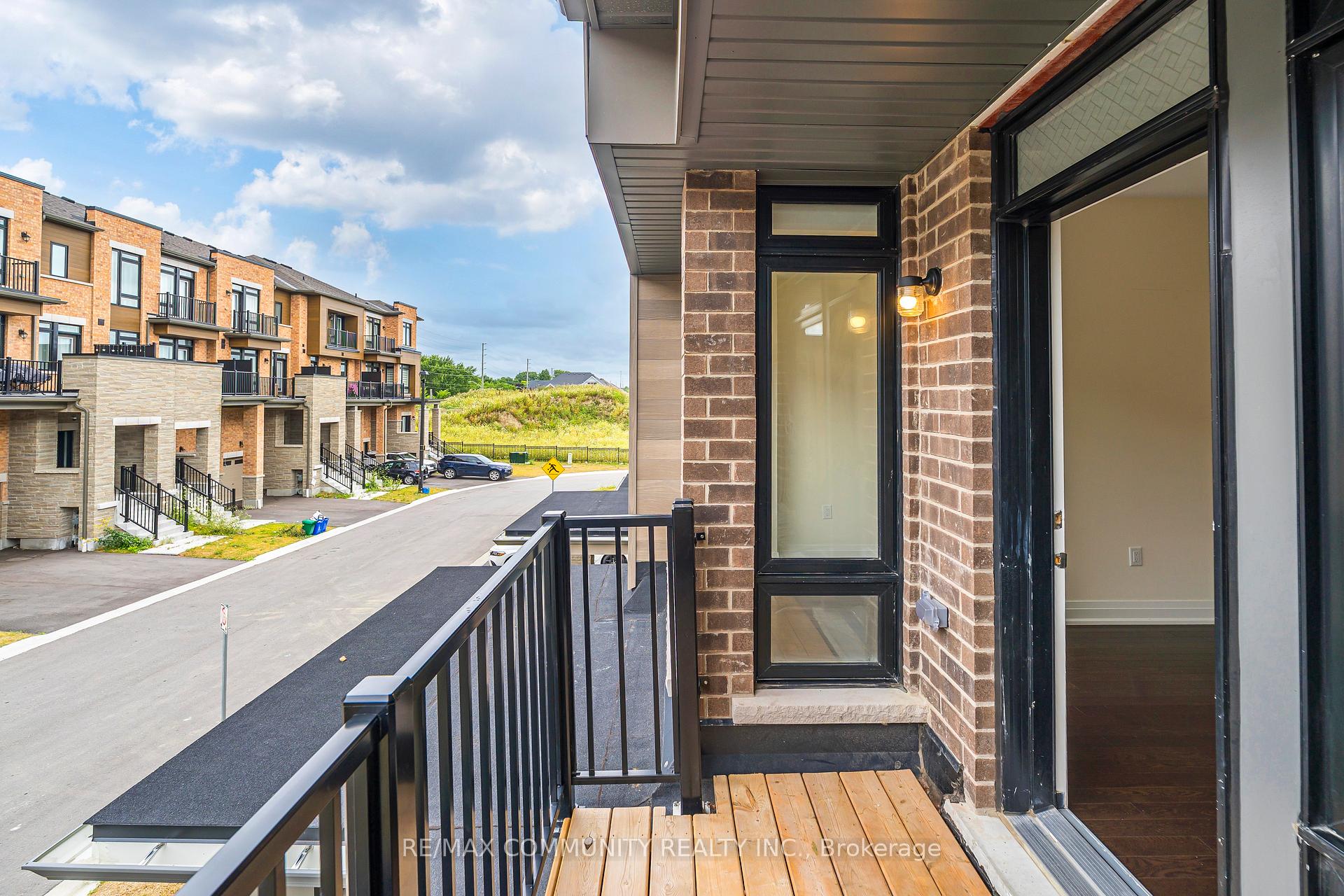 Photo 32 of 512 Danks Ridge Drive, Ajax, South East — HOMEH
