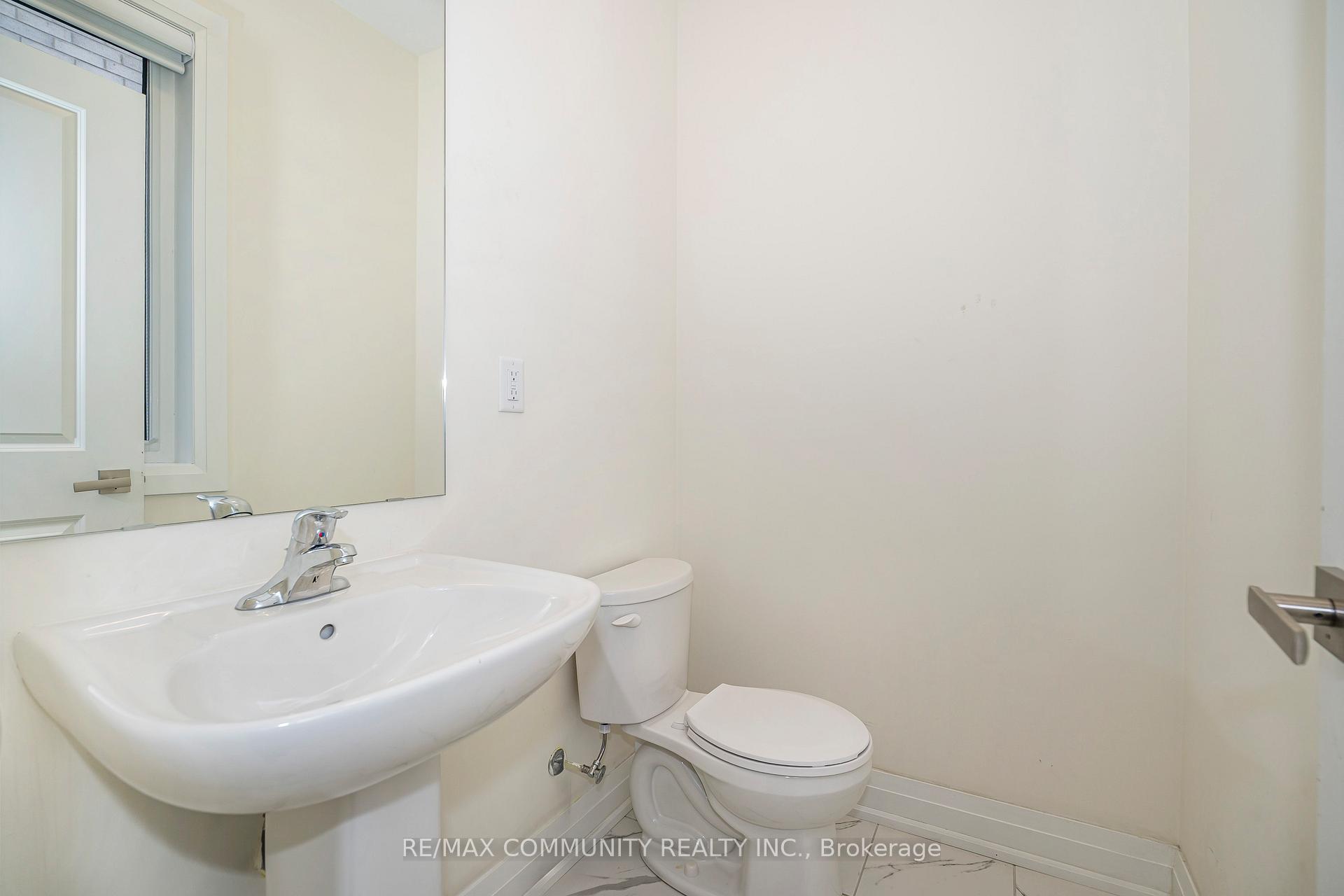 Photo 33 of 512 Danks Ridge Drive, Ajax, South East — HOMEH