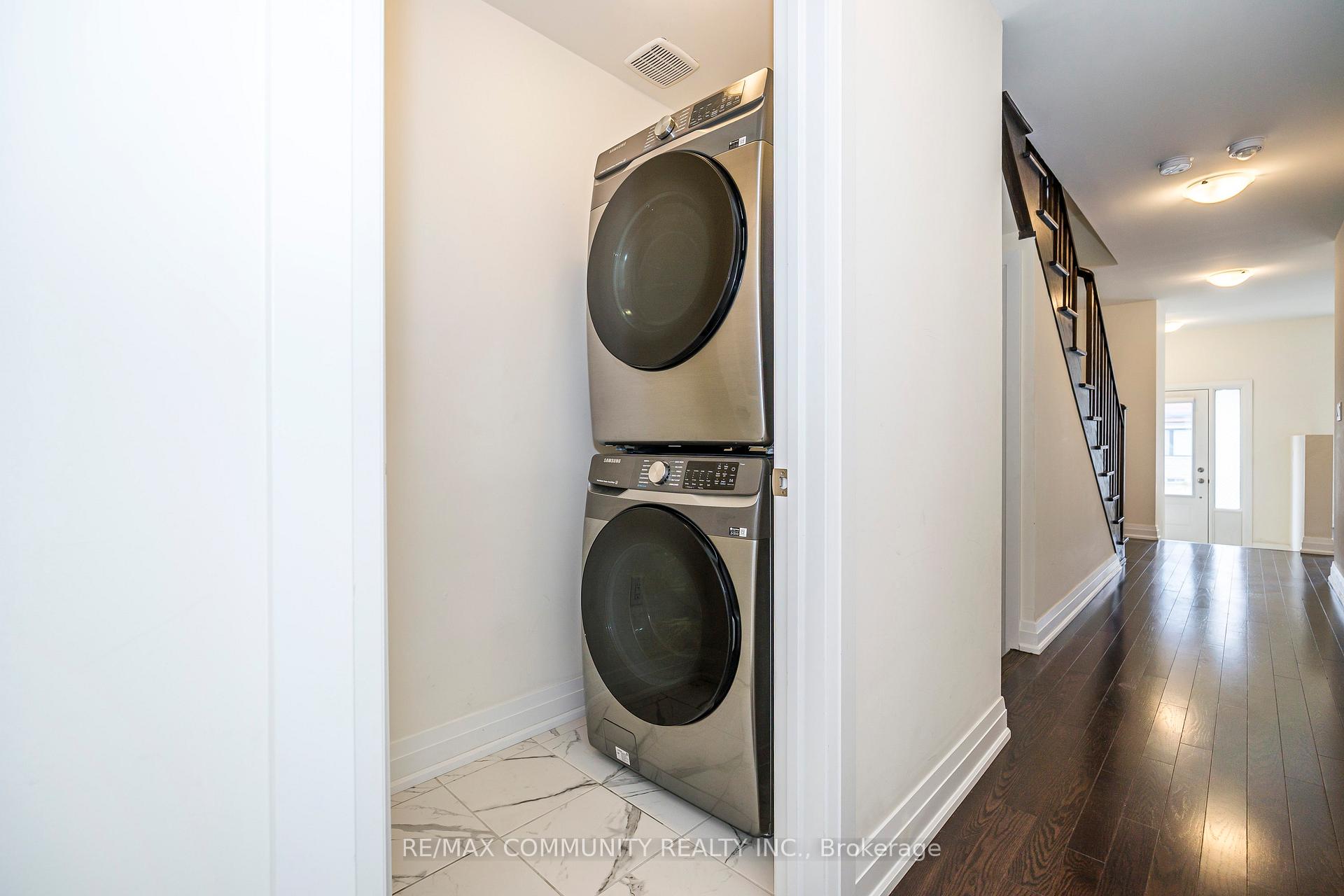 Photo 46 of 512 Danks Ridge Drive, Ajax, South East — HOMEH