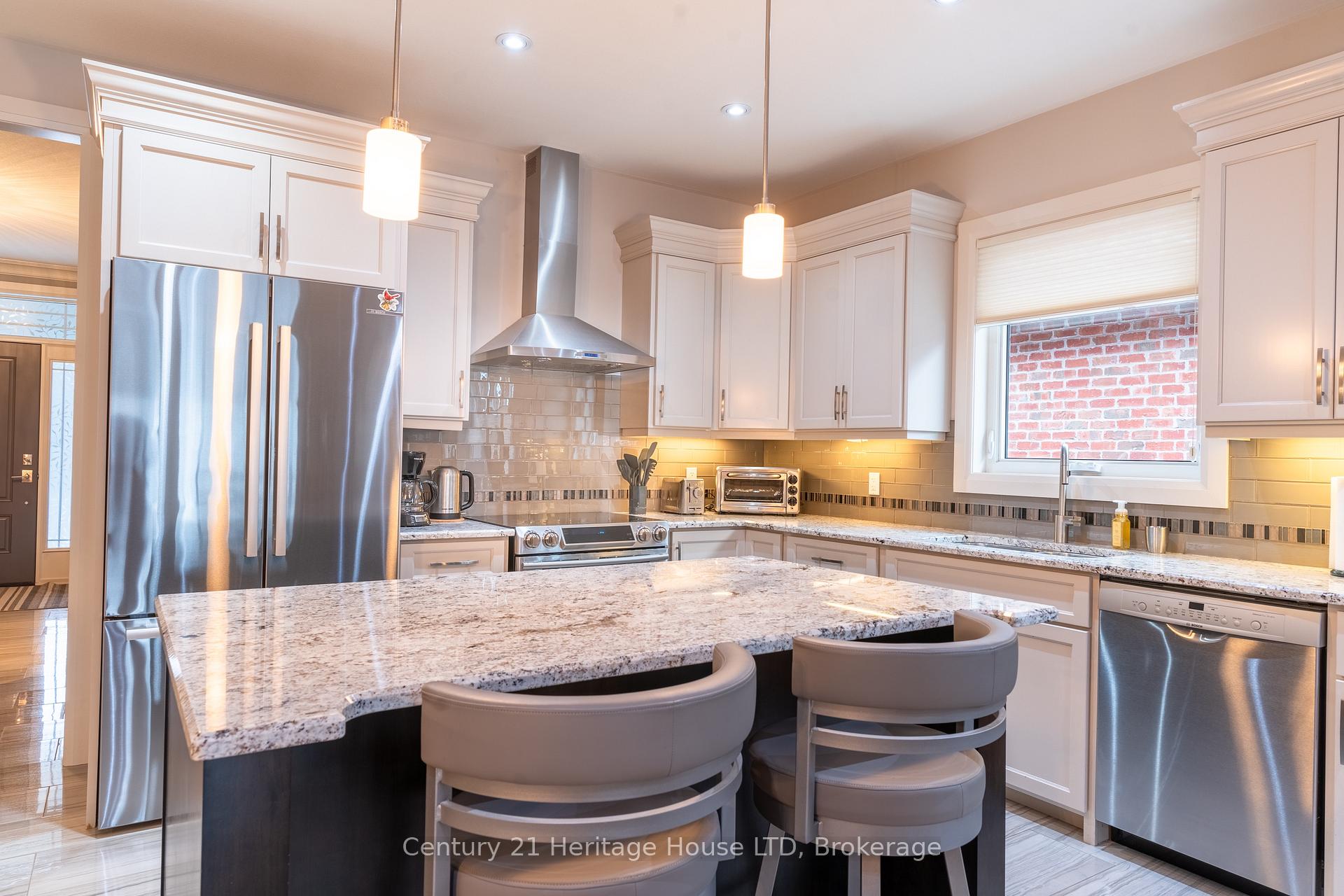 Photo 17 of 69 Turnberry Trail, Welland, Hwy 406/Welland — HOMEH