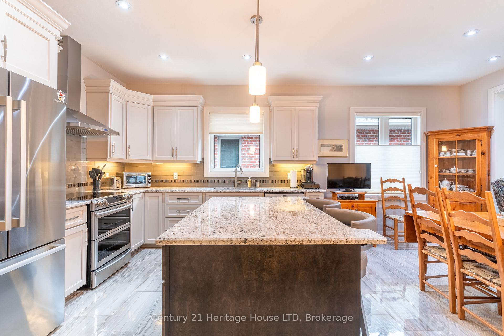Photo 18 of 69 Turnberry Trail, Welland, Hwy 406/Welland — HOMEH