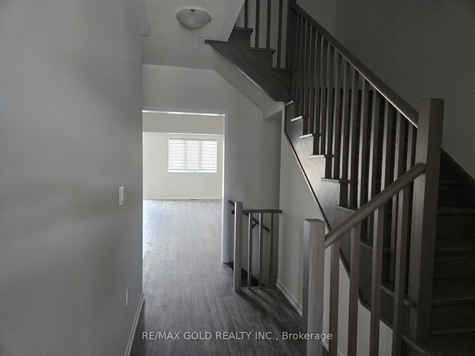 Photo 1 of 1546 Wheatcroft Drive, Oshawa, Kedron — HOMEH