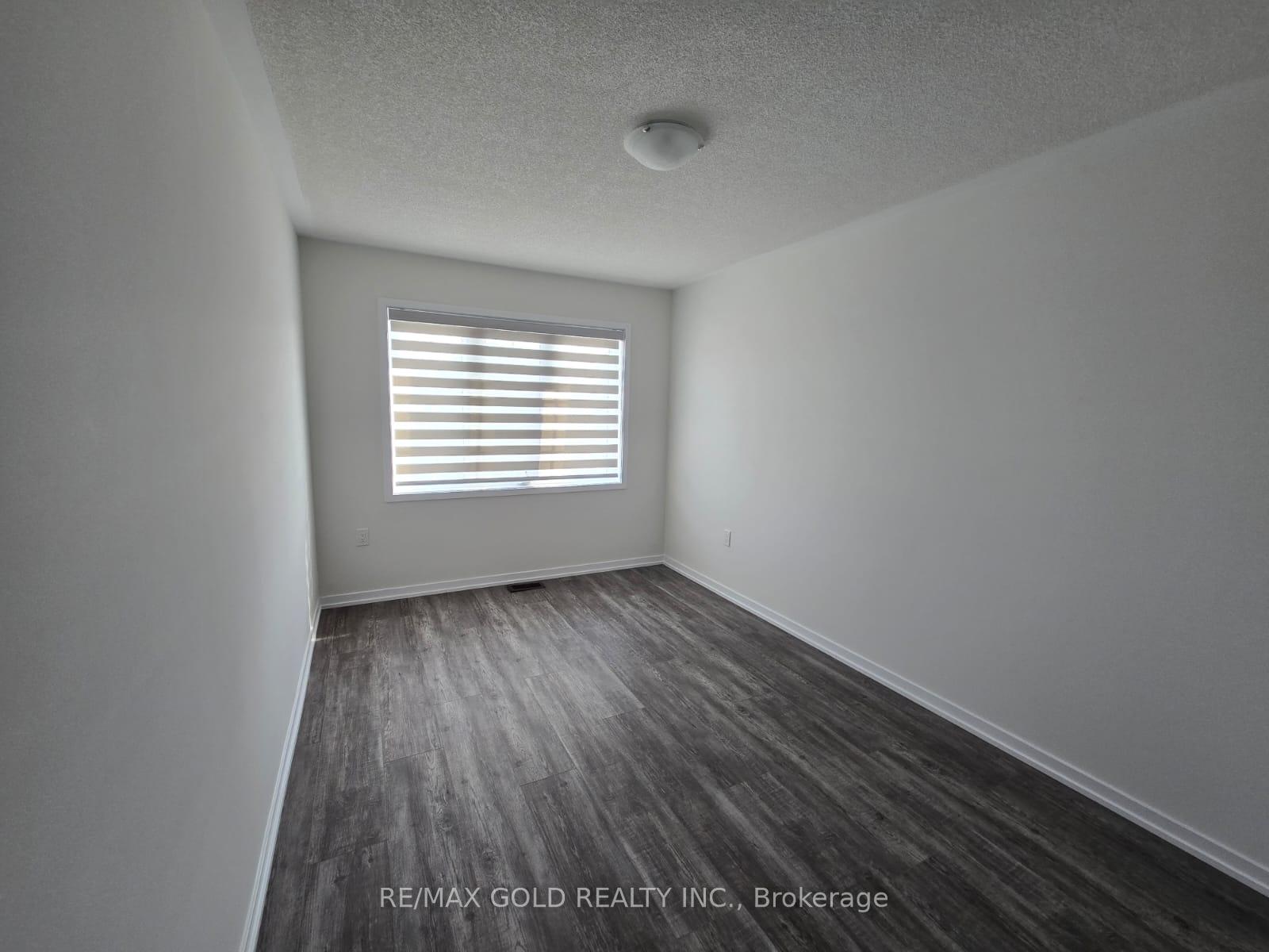 Photo 6 of 1546 Wheatcroft Drive, Oshawa, Kedron — HOMEH