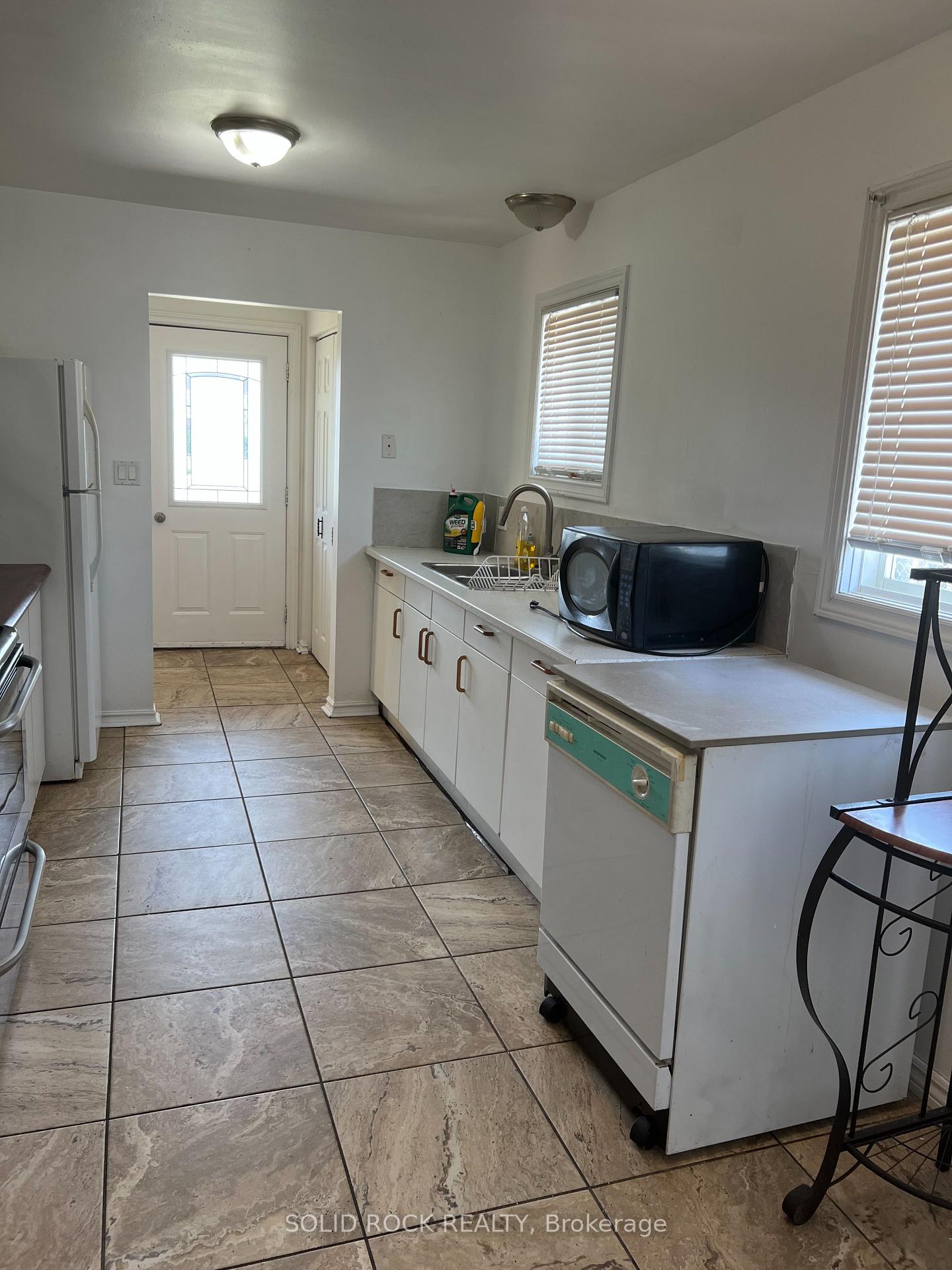 Photo 21 of 1429 Windsor Drive, Brockville — HOMEH