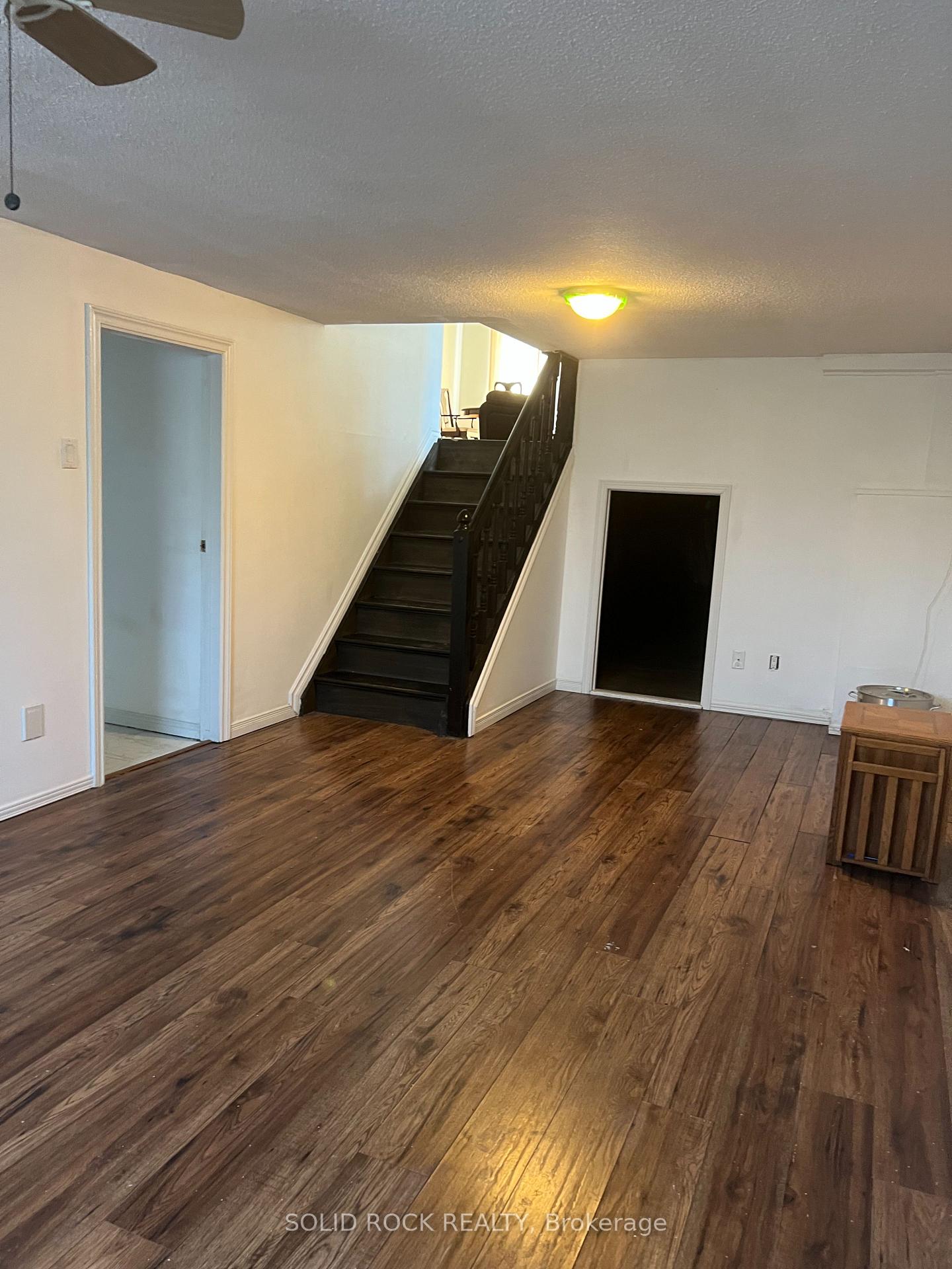 Photo 12 of 1429 Windsor Drive, Brockville — HOMEH