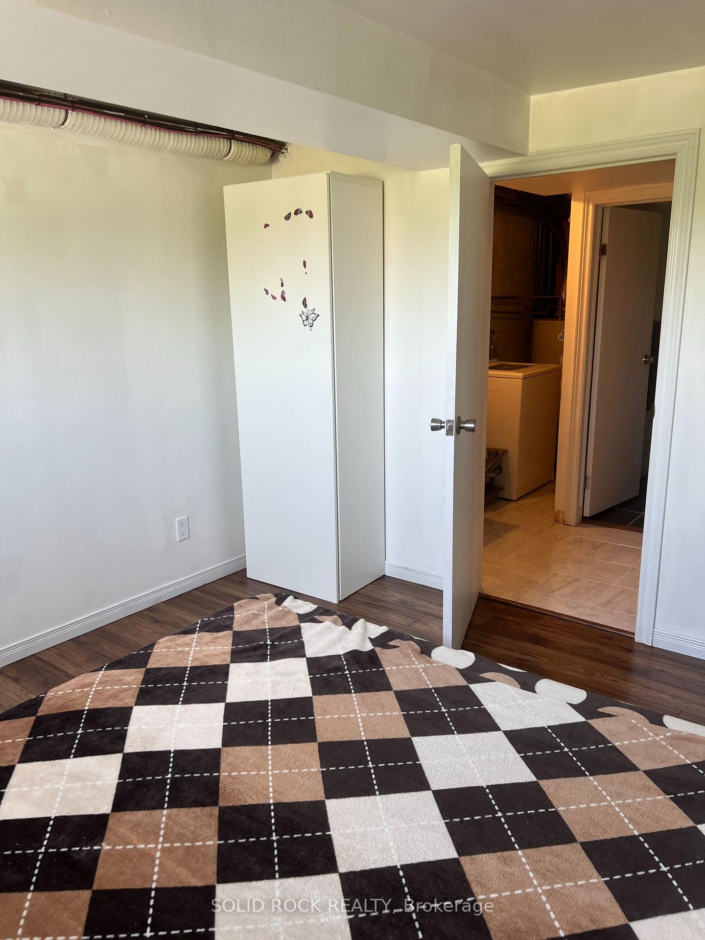 Photo 19 of 1429 Windsor Drive, Brockville — HOMEH