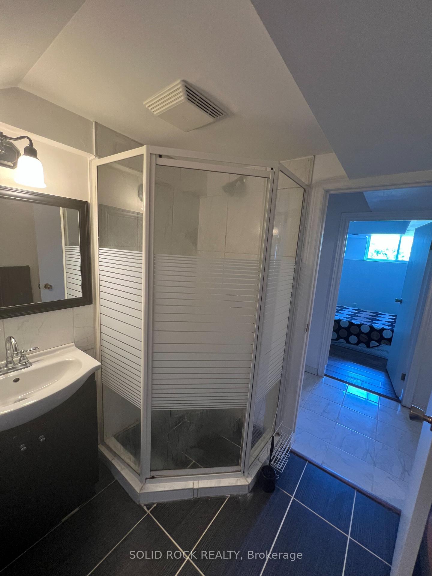 Photo 16 of 1429 Windsor Drive, Brockville — HOMEH