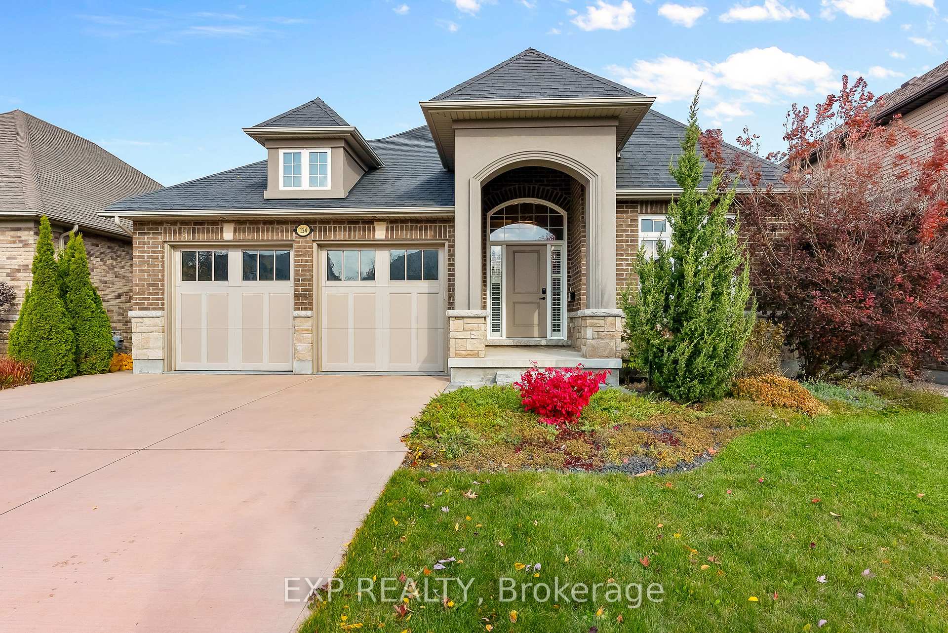 Photo 1 of 124 Timberview Crescent, Welland, Coyle Creek — HOMEH