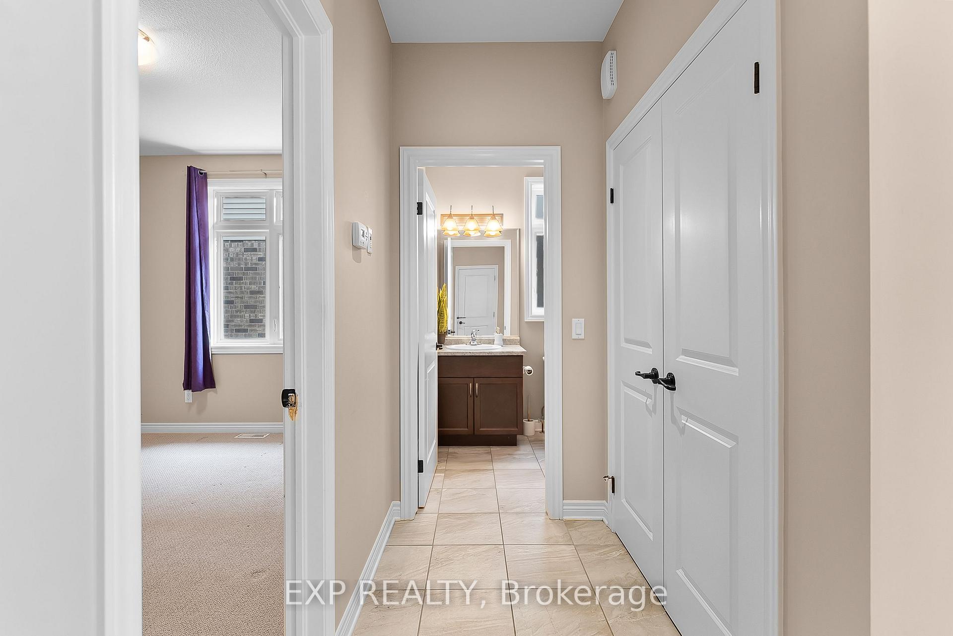 Photo 11 of 124 Timberview Crescent, Welland, Coyle Creek — HOMEH