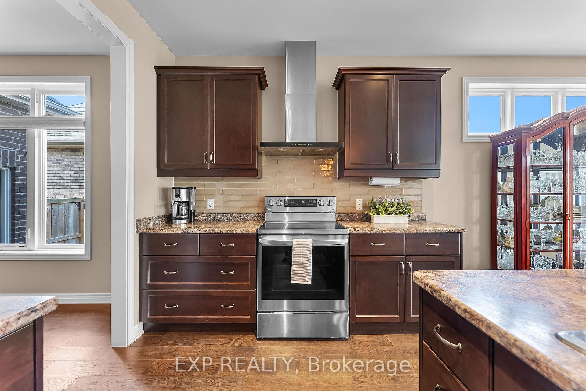 Photo 20 of 124 Timberview Crescent, Welland, Coyle Creek — HOMEH