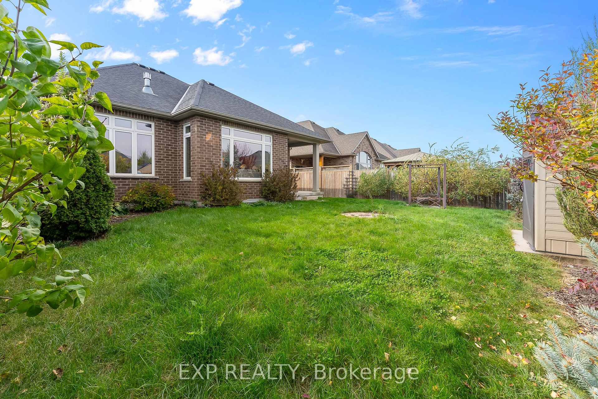 Photo 40 of 124 Timberview Crescent, Welland, Coyle Creek — HOMEH