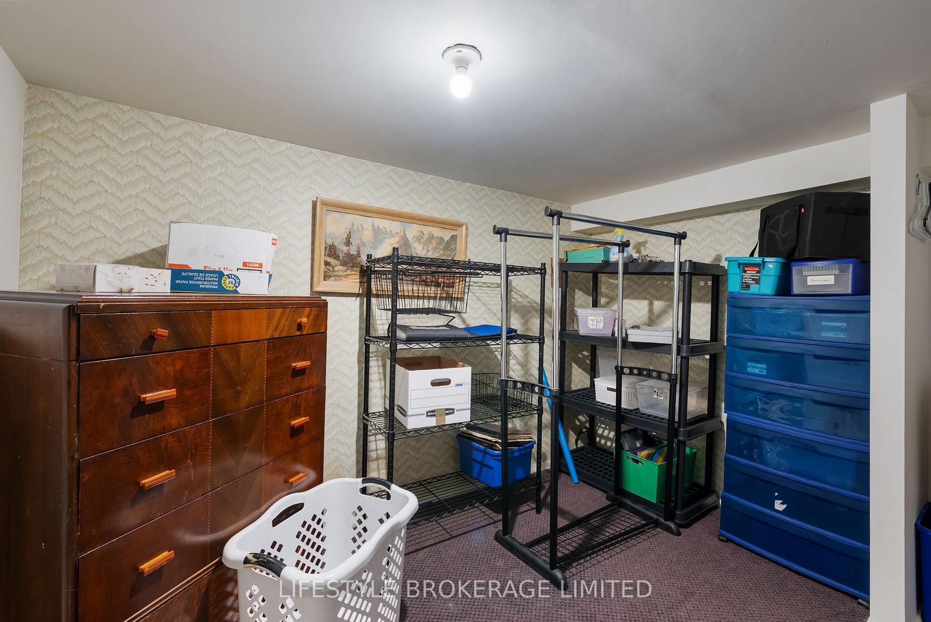 Photo 12 of 38 Tecumseh Avenue, Oshawa, Centennial — HOMEH