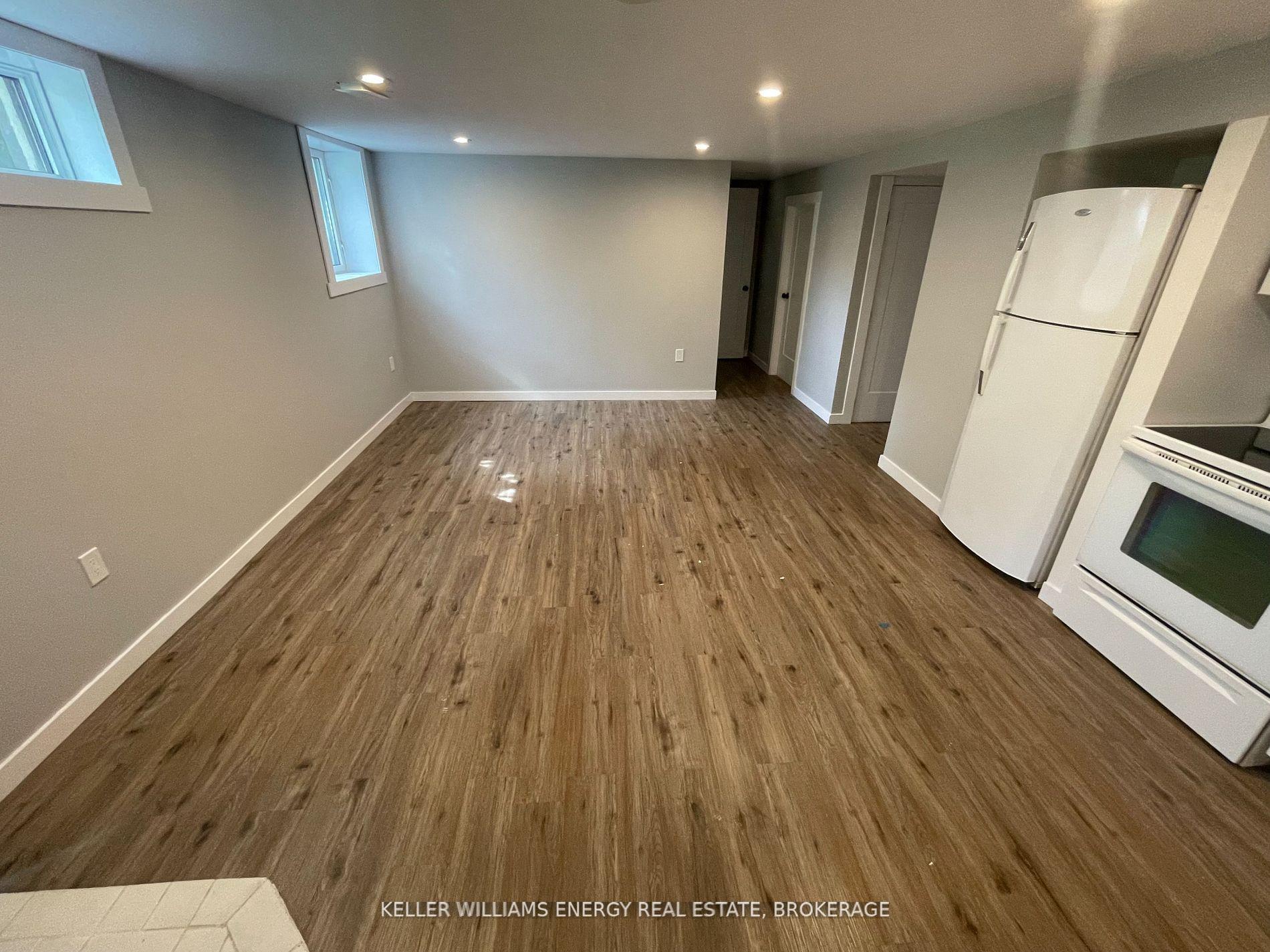 Photo 6 of 589 Bond Street E, Oshawa, Eastdale — HOMEH