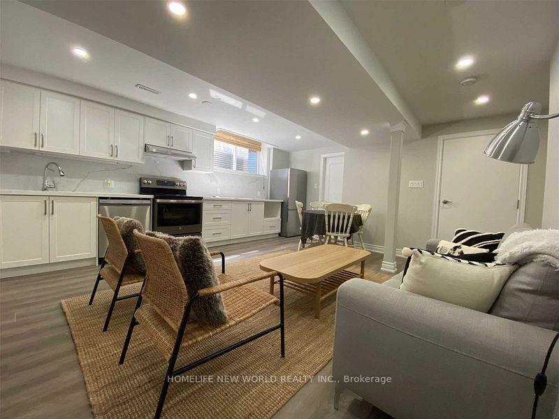 Photo 3 of Unit Bsmt, 112 Berwick Crescent, Richmond Hill, Observatory — HOMEH