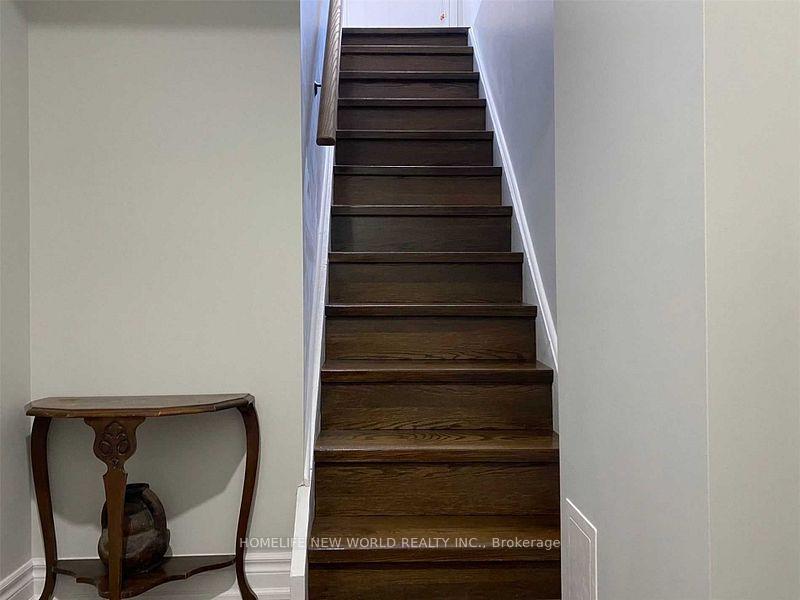 Photo 11 of Unit Bsmt, 112 Berwick Crescent, Richmond Hill, Observatory — HOMEH