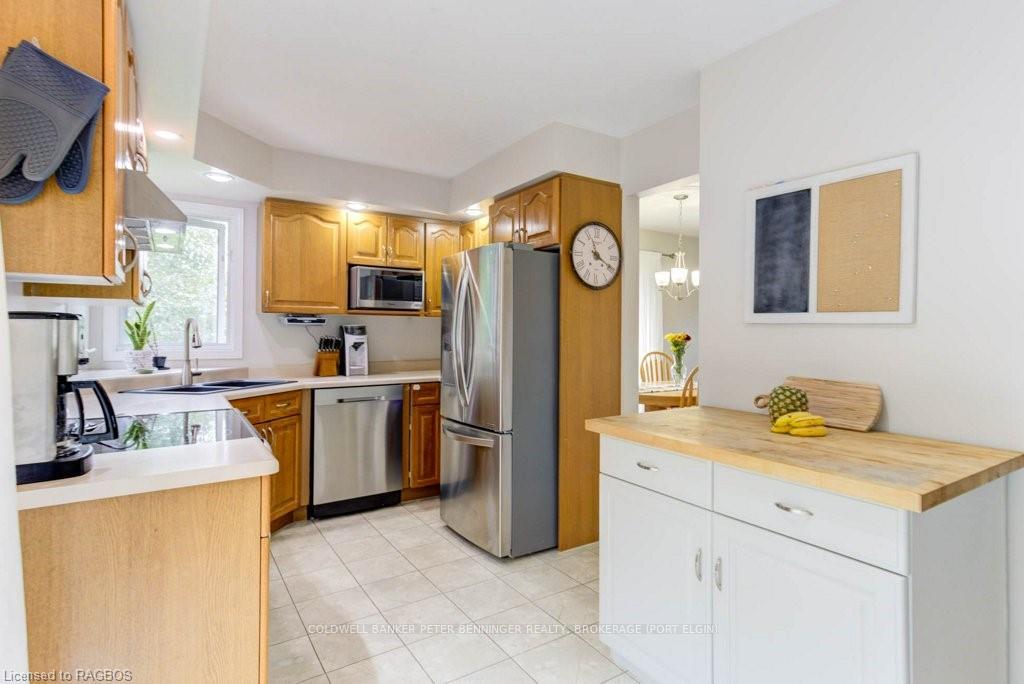 Photo 15 of 185 Albert Street, Arran-Elderslie — HOMEH