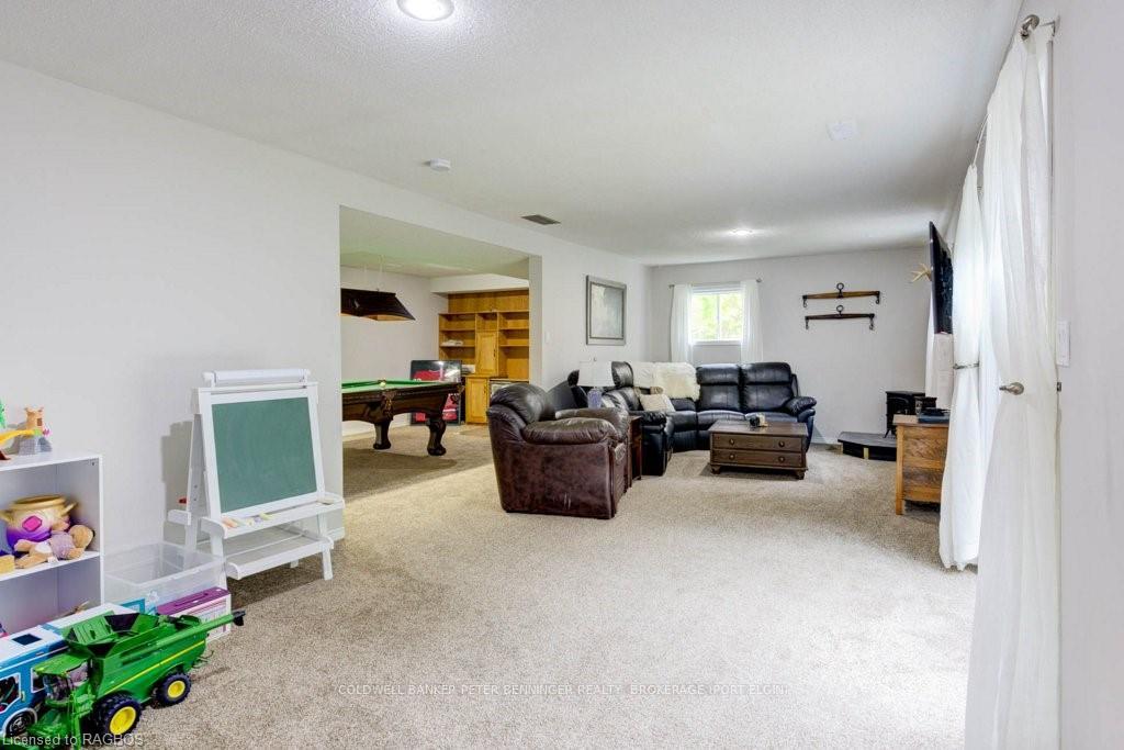 Photo 24 of 185 Albert Street, Arran-Elderslie — HOMEH