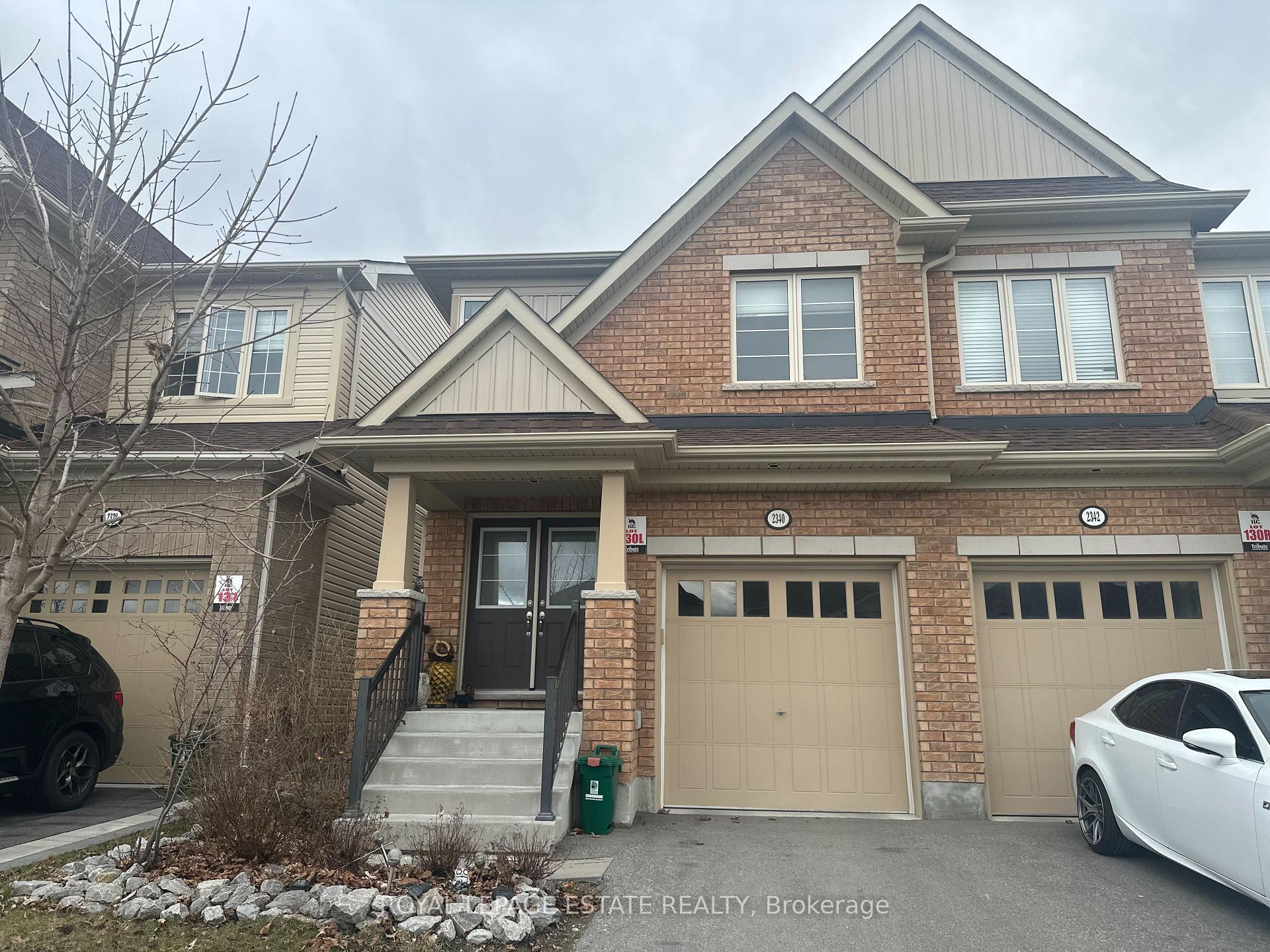 Photo 3 of 2340 Equestrian Crescent, Oshawa, Windfields — HOMEH