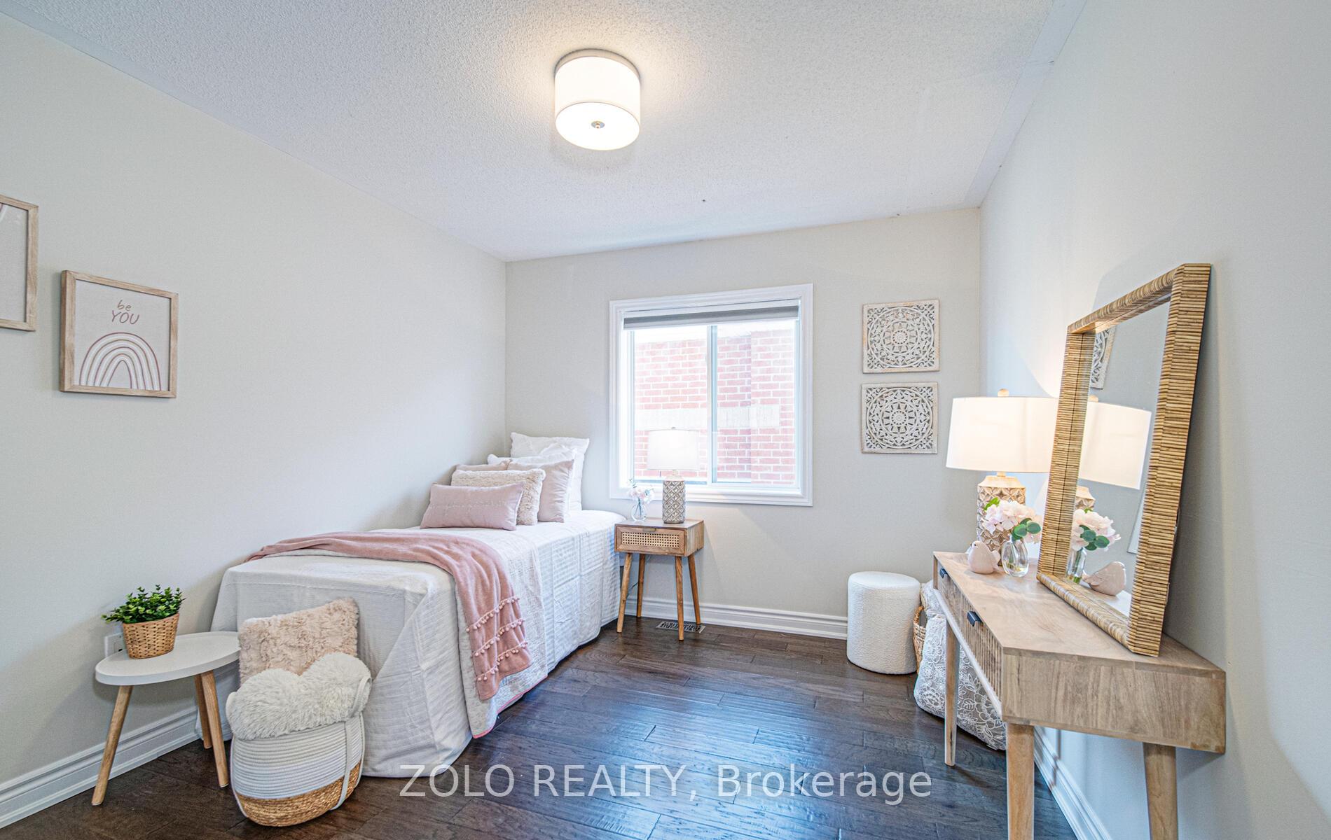 Photo 33 of 22 Downey Drive, Whitby, Brooklin — HOMEH