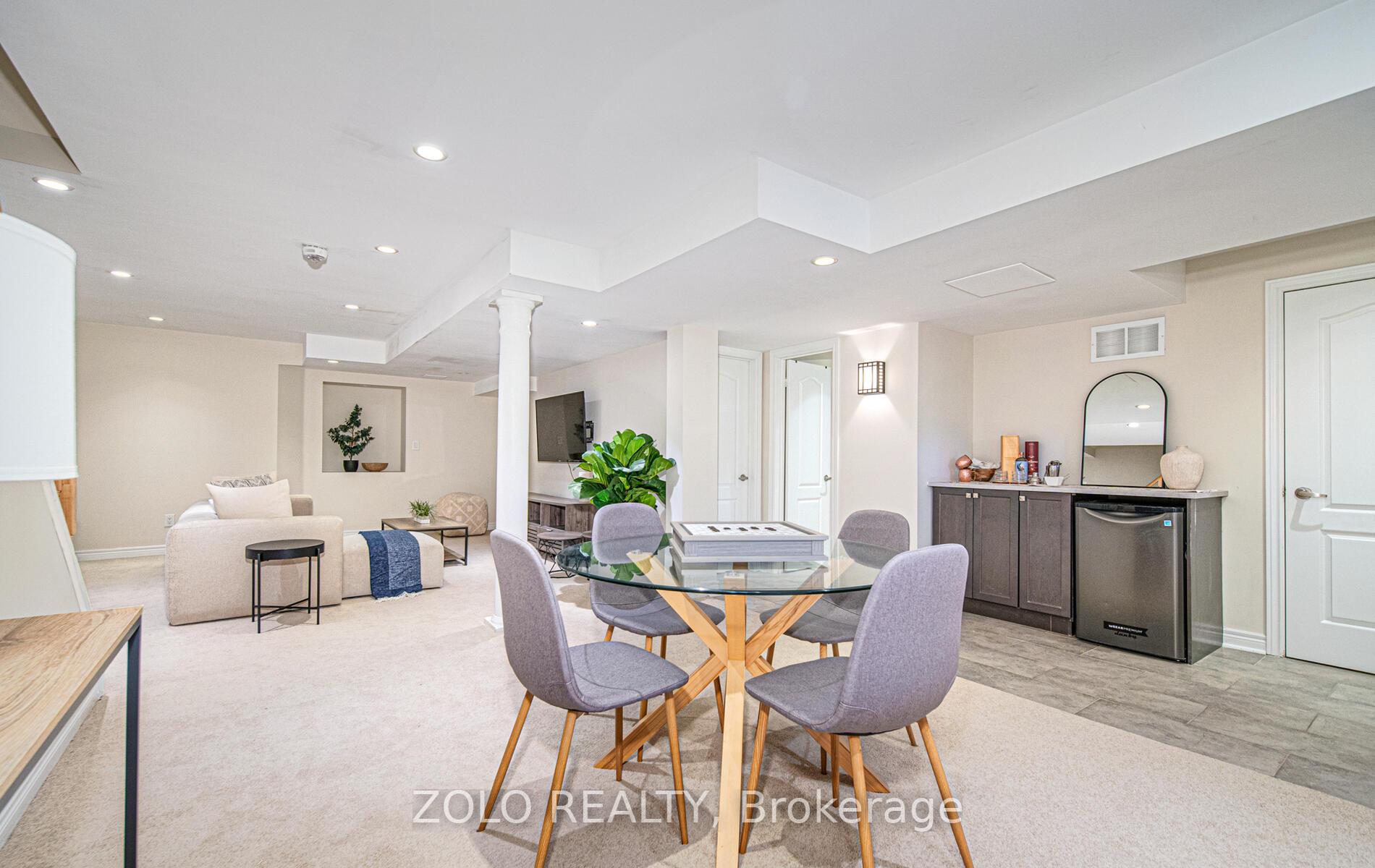 Photo 40 of 22 Downey Drive, Whitby, Brooklin — HOMEH