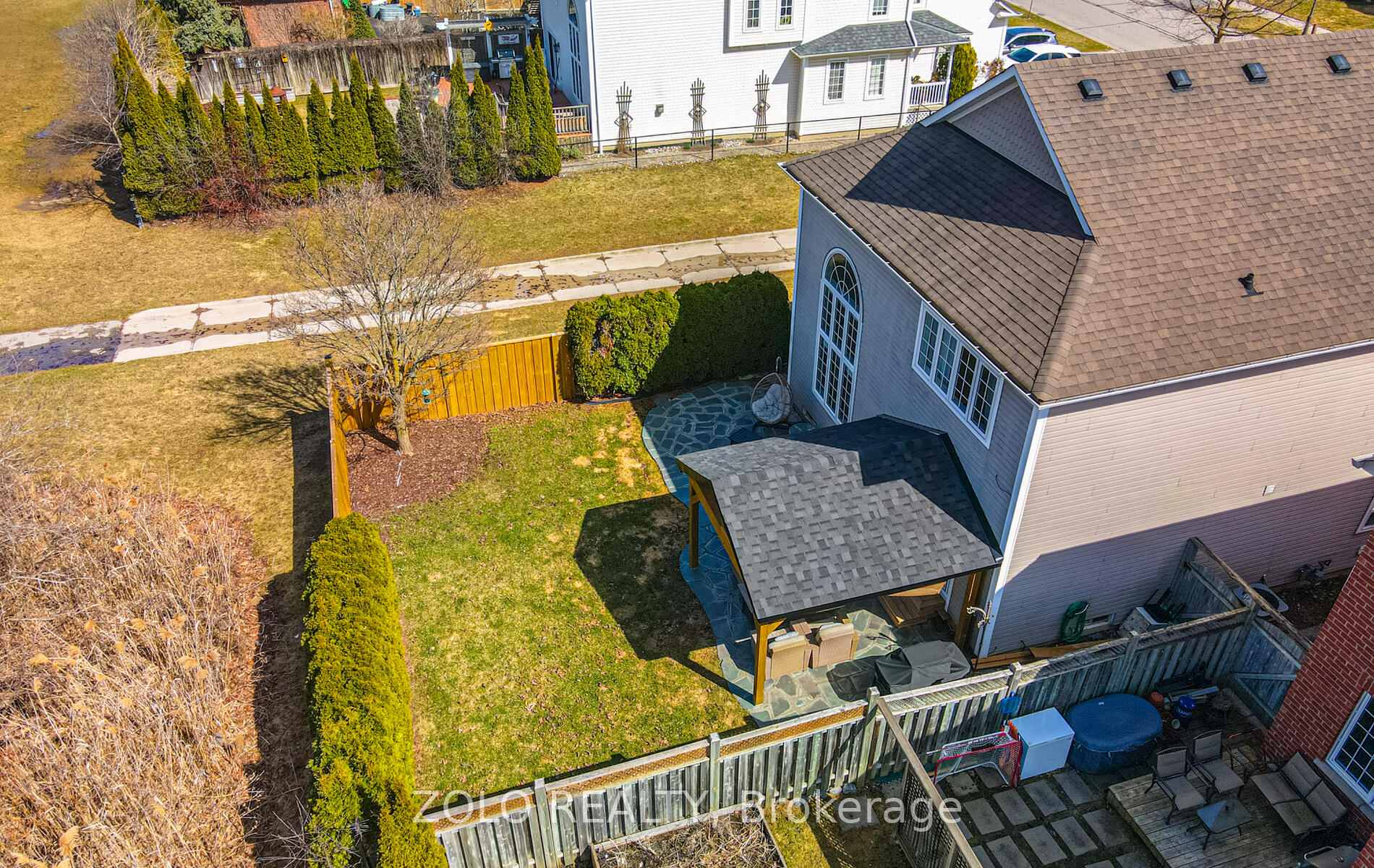 Photo 44 of 22 Downey Drive, Whitby, Brooklin — HOMEH