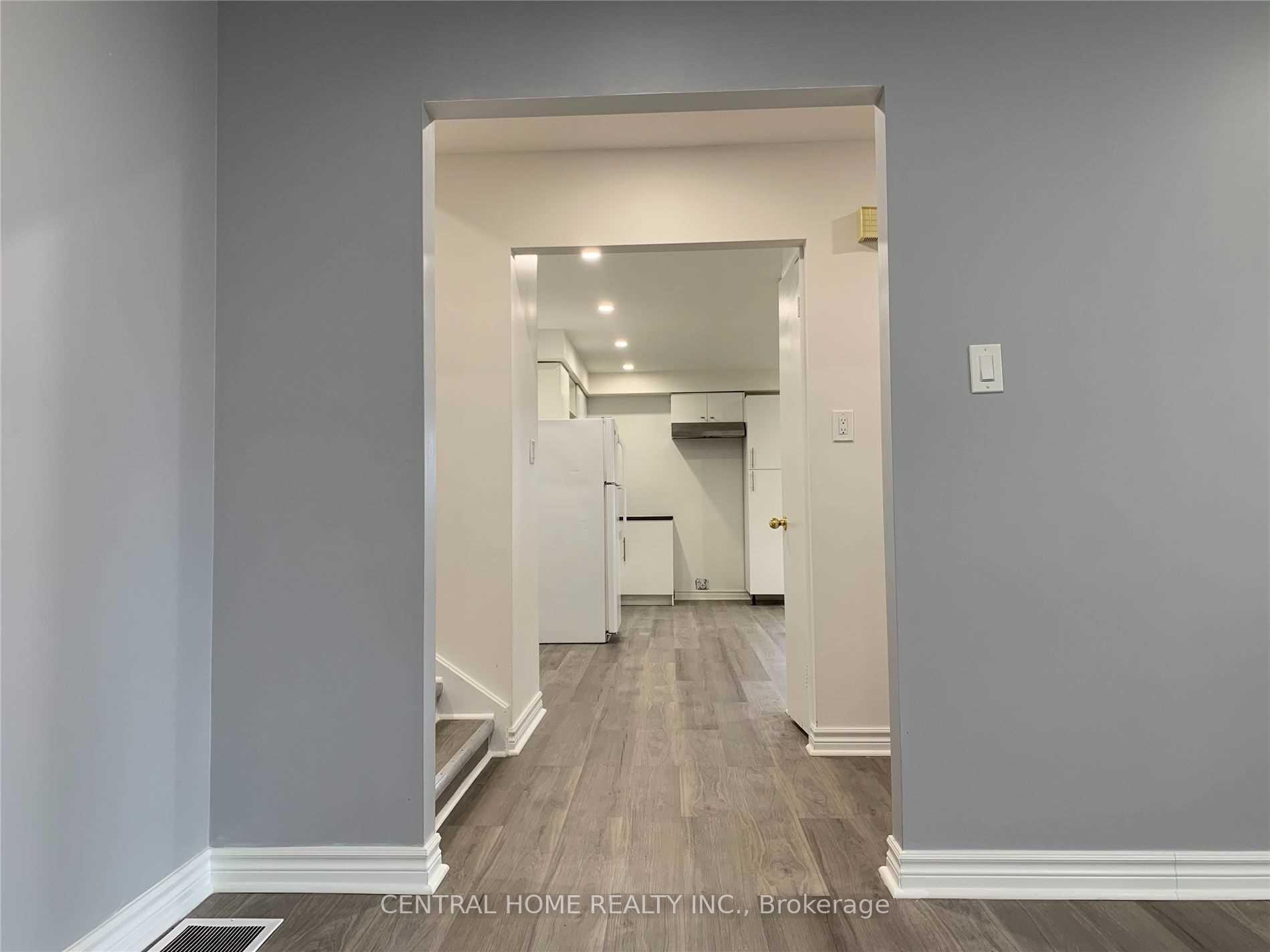 Photo 6 of 114 Bond Crescent, Richmond Hill, Oak Ridges — HOMEH