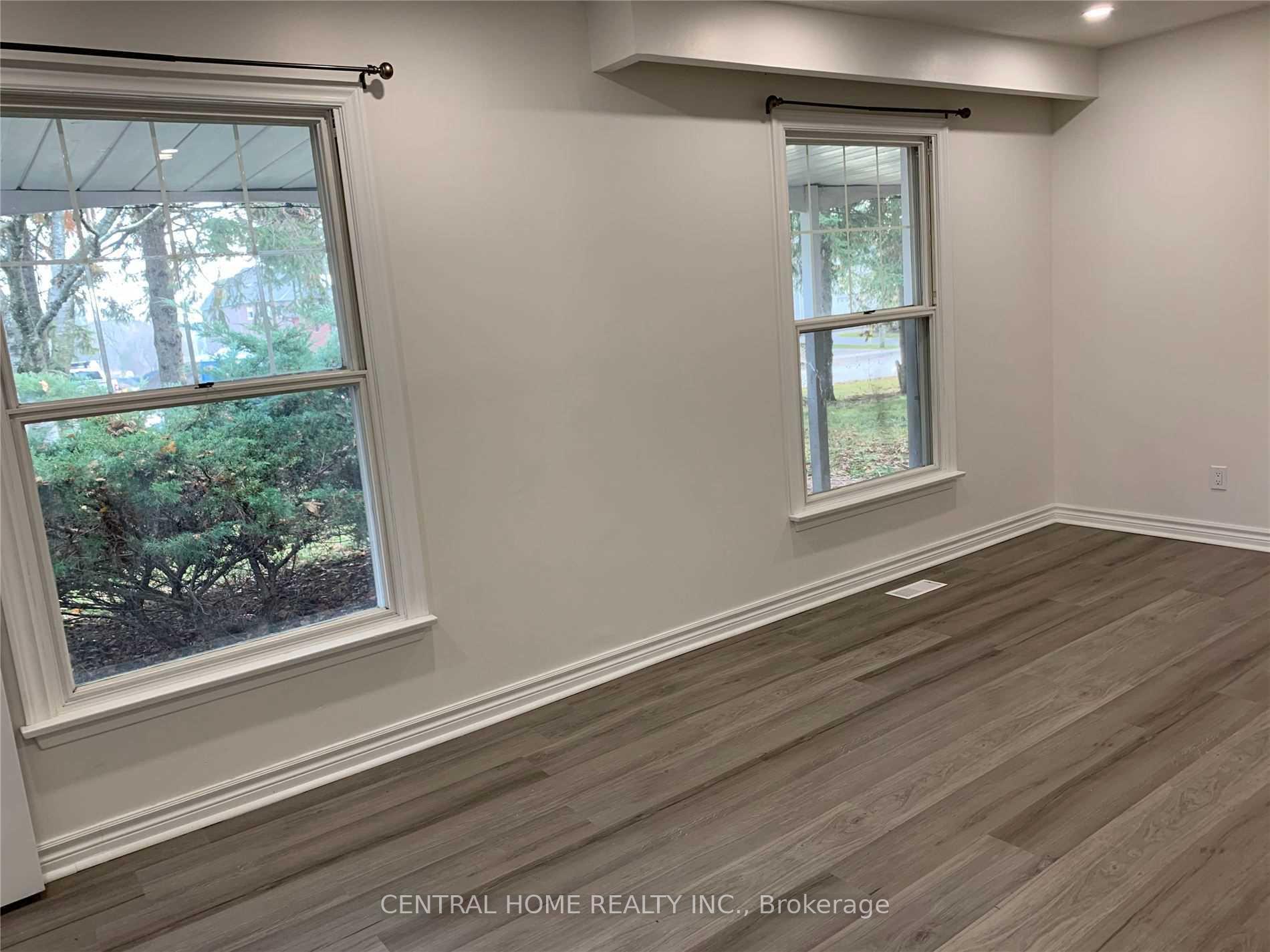 Photo 9 of 114 Bond Crescent, Richmond Hill, Oak Ridges — HOMEH
