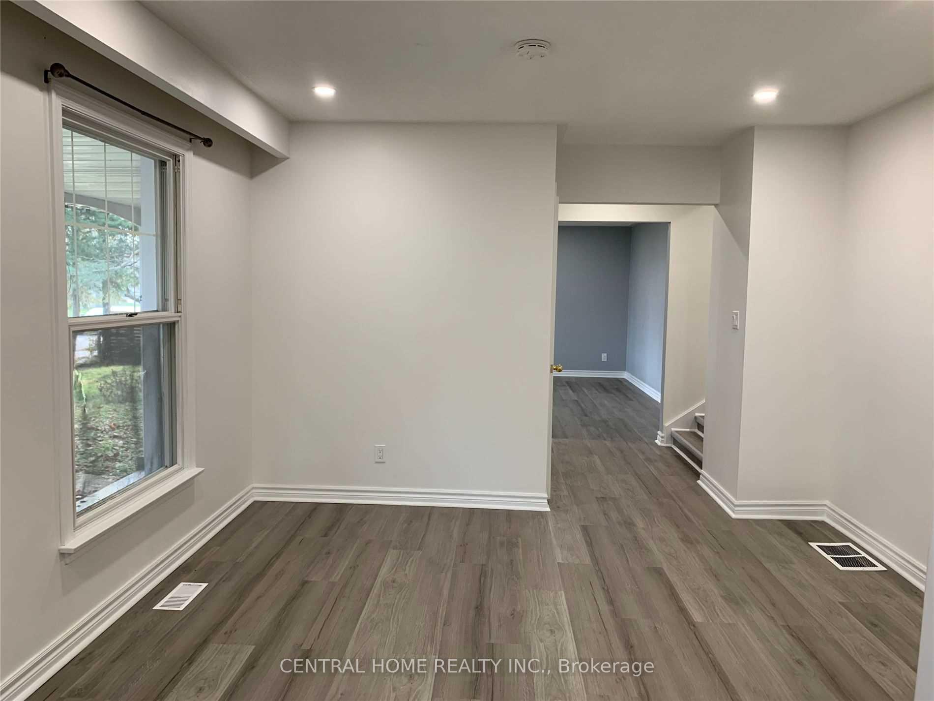 Photo 10 of 114 Bond Crescent, Richmond Hill, Oak Ridges — HOMEH