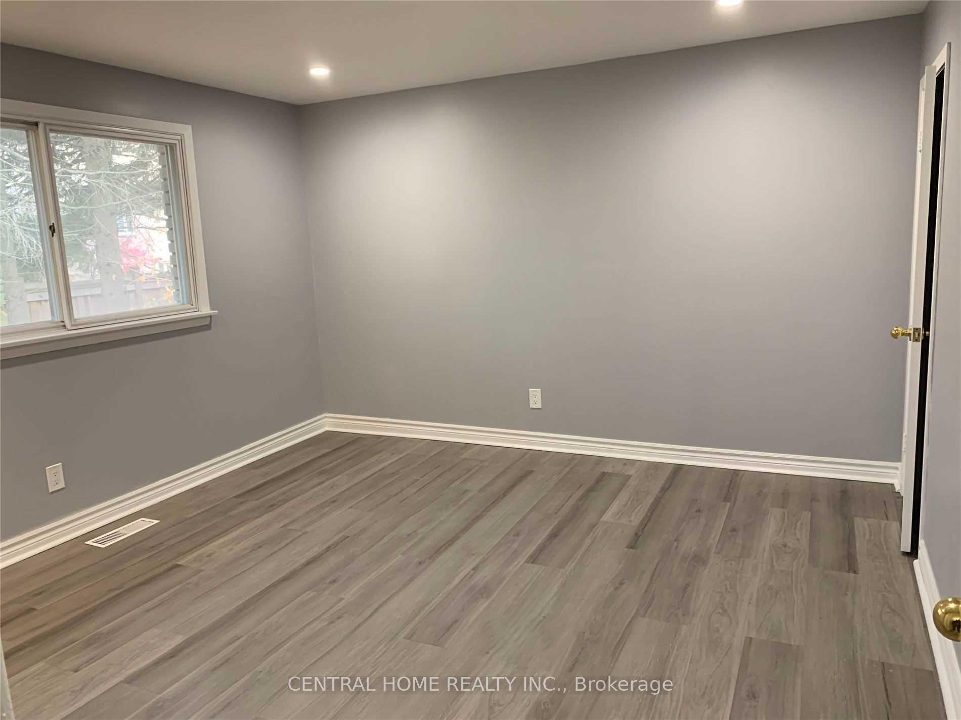 Photo 11 of 114 Bond Crescent, Richmond Hill, Oak Ridges — HOMEH