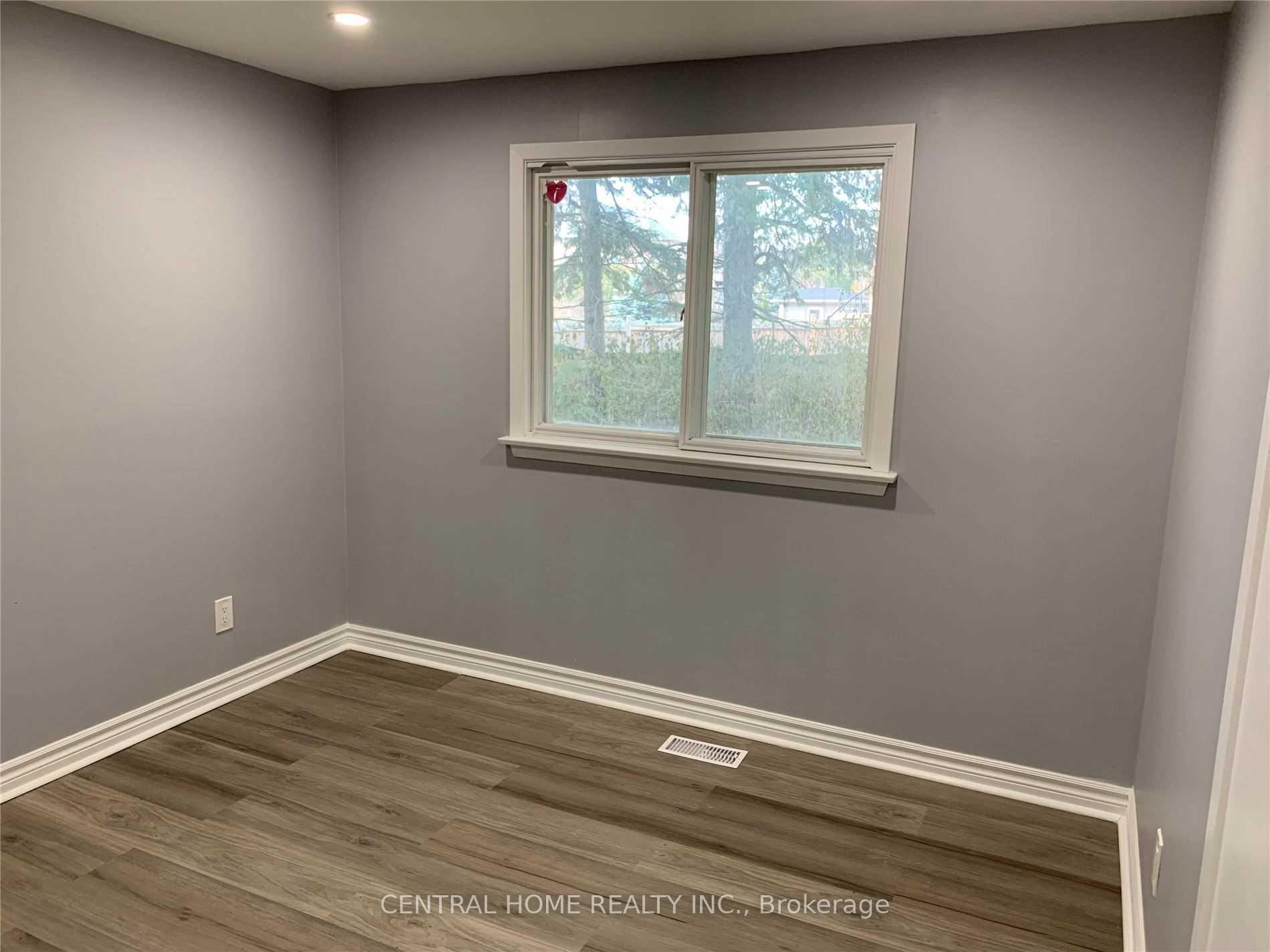 Photo 17 of 114 Bond Crescent, Richmond Hill, Oak Ridges — HOMEH