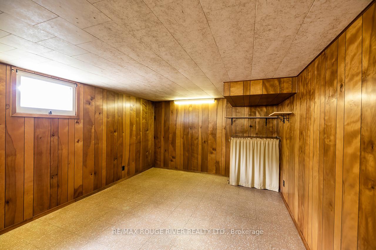 Photo 22 of 95 Keewatin Street S, Oshawa, Donevan — HOMEH