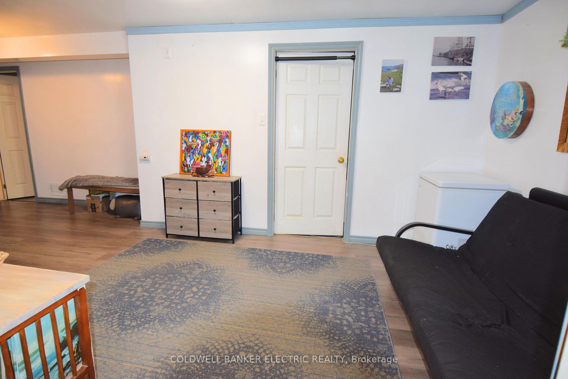 Photo 17 of 247 Towerhill Road, Peterborough, Northcrest Ward 5 — HOMEH