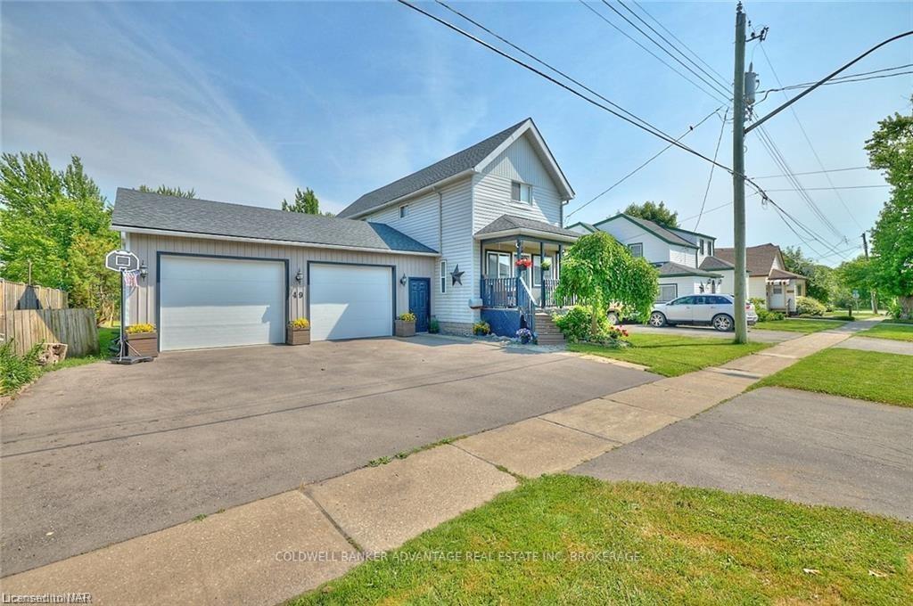 Photo 2 of 49 St George Street, Welland, Broadway — HOMEH