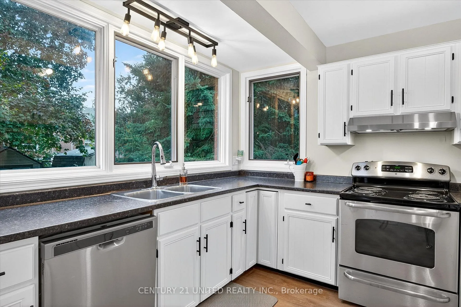 Photo 14 of 1481 Wildlark Drive, Peterborough, Monaghan Ward 2 — HOMEH