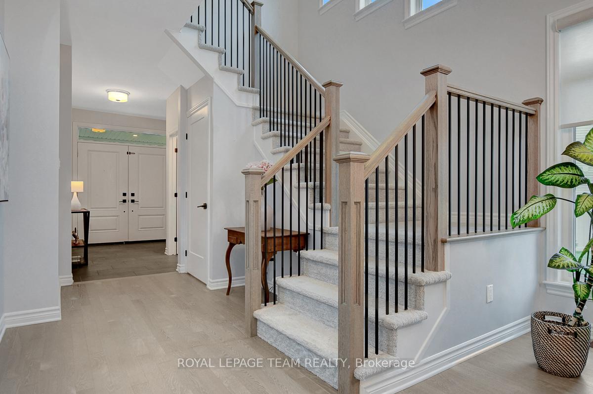 Photo 3 of 249 Trollius Way, Ottawa, Blossom Park/Kemp Park/Findlay Creek — HOMEH