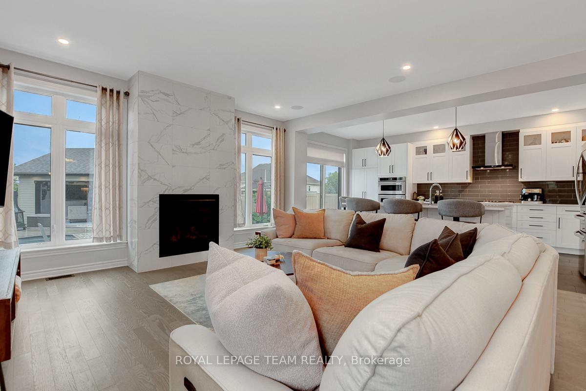Photo 5 of 249 Trollius Way, Ottawa, Blossom Park/Kemp Park/Findlay Creek — HOMEH