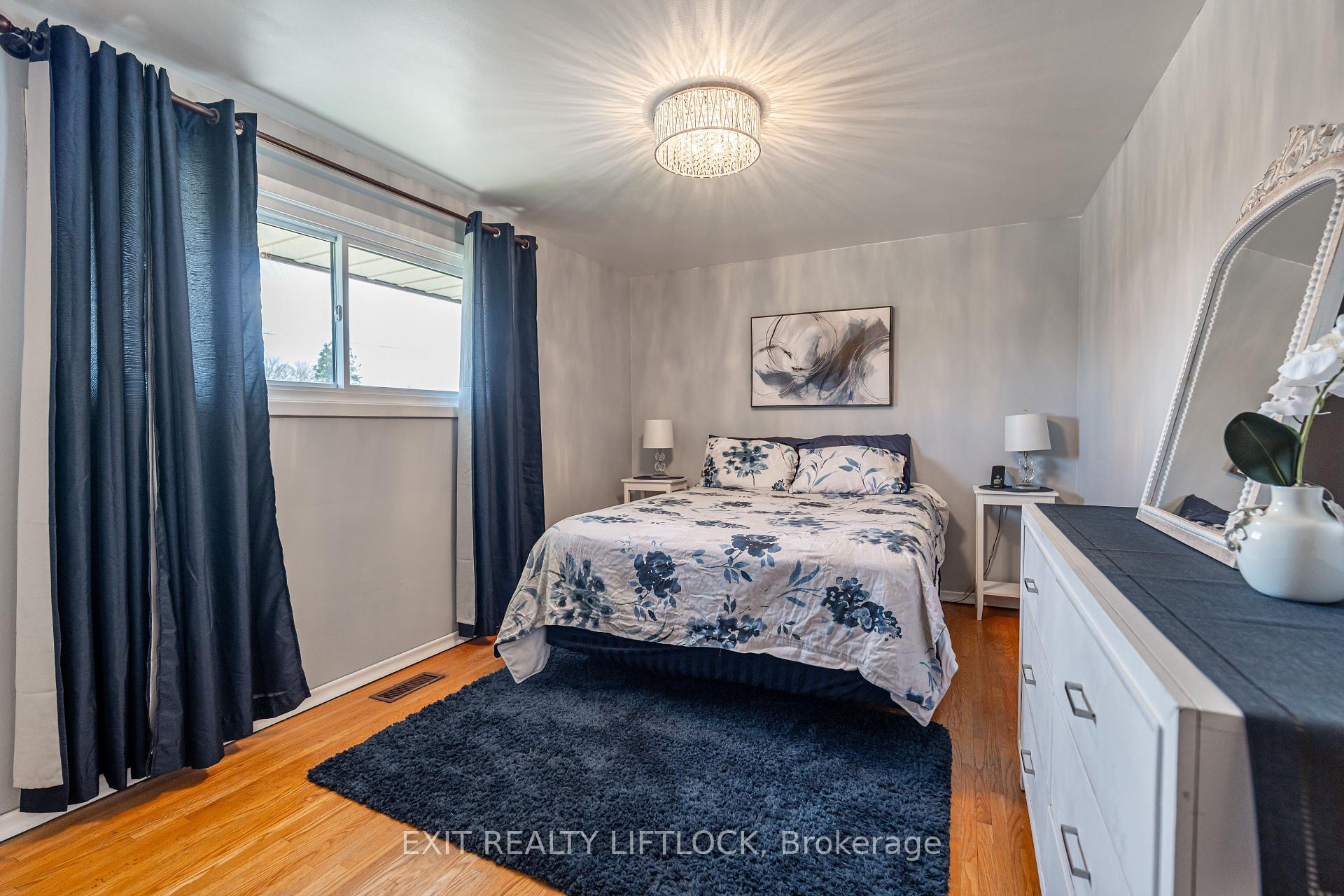 Photo 13 of 110 Labrador Drive, Oshawa, Donevan — HOMEH