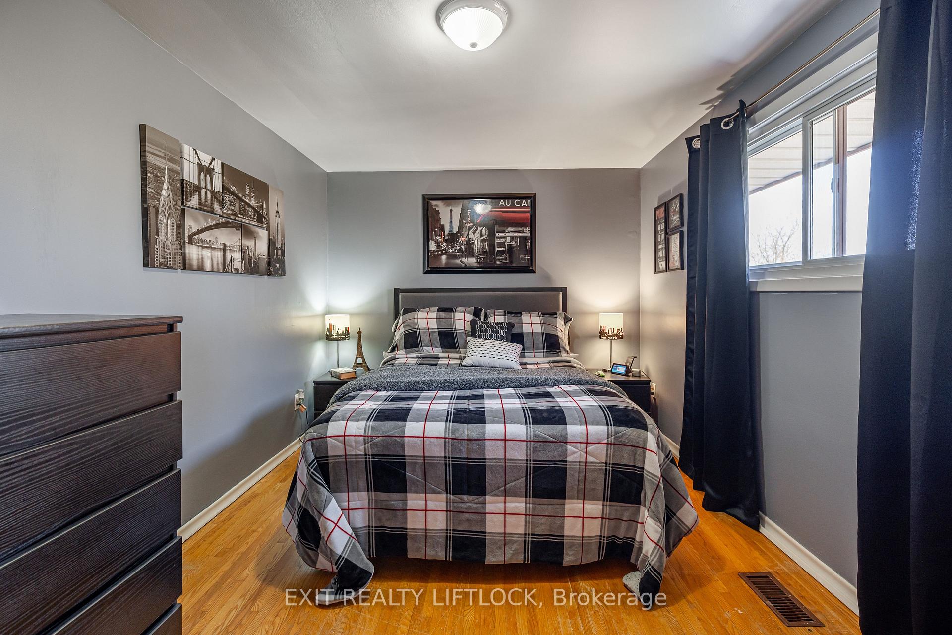 Photo 14 of 110 Labrador Drive, Oshawa, Donevan — HOMEH