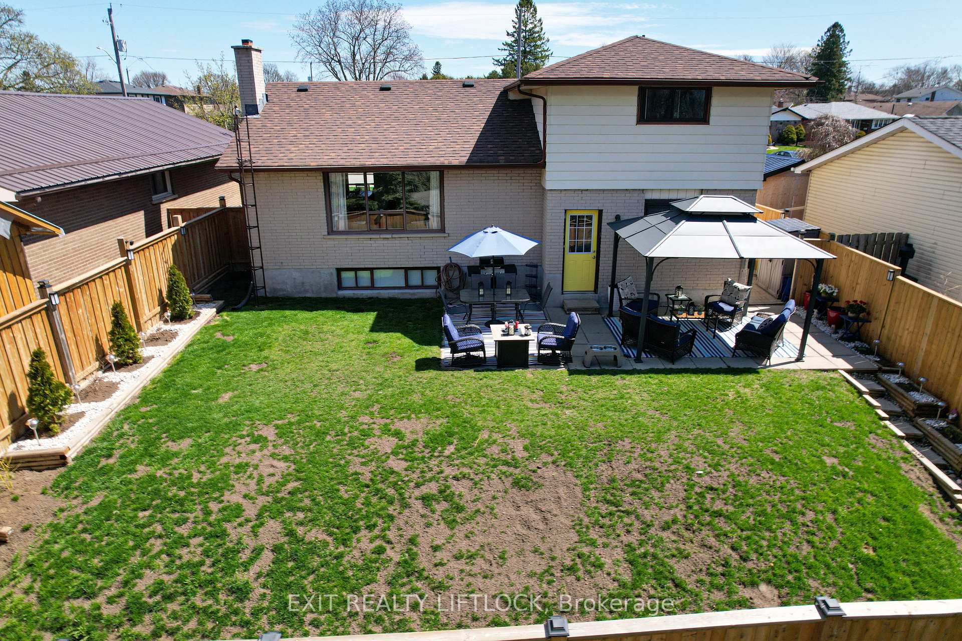 Photo 27 of 110 Labrador Drive, Oshawa, Donevan — HOMEH