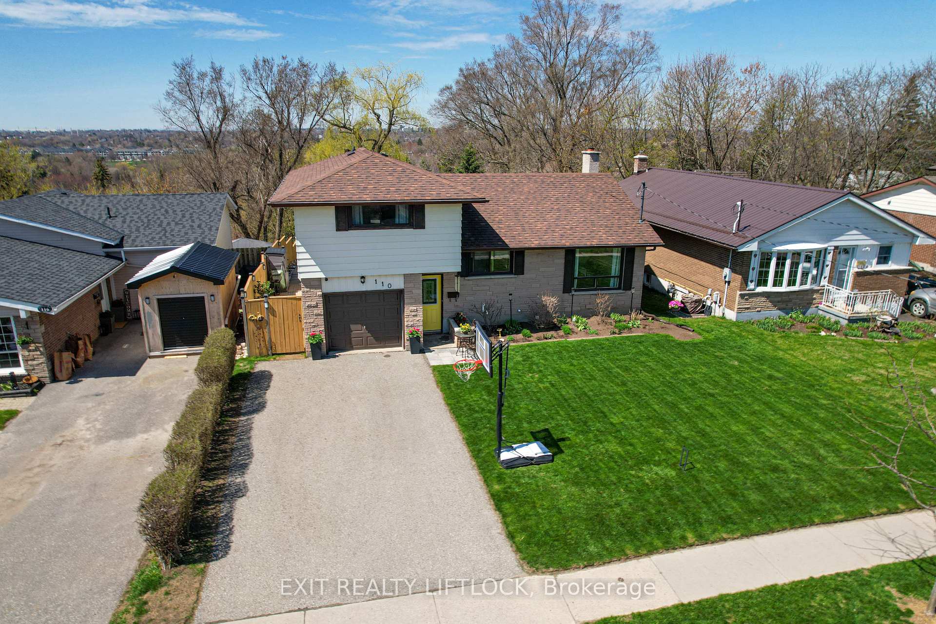Photo 30 of 110 Labrador Drive, Oshawa, Donevan — HOMEH