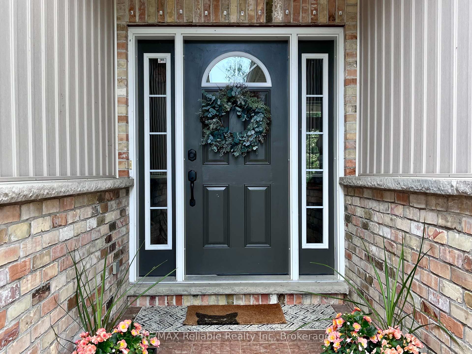 Photo 49 of 11 Ducharme Crescent, Bluewater, Bayfield — HOMEH