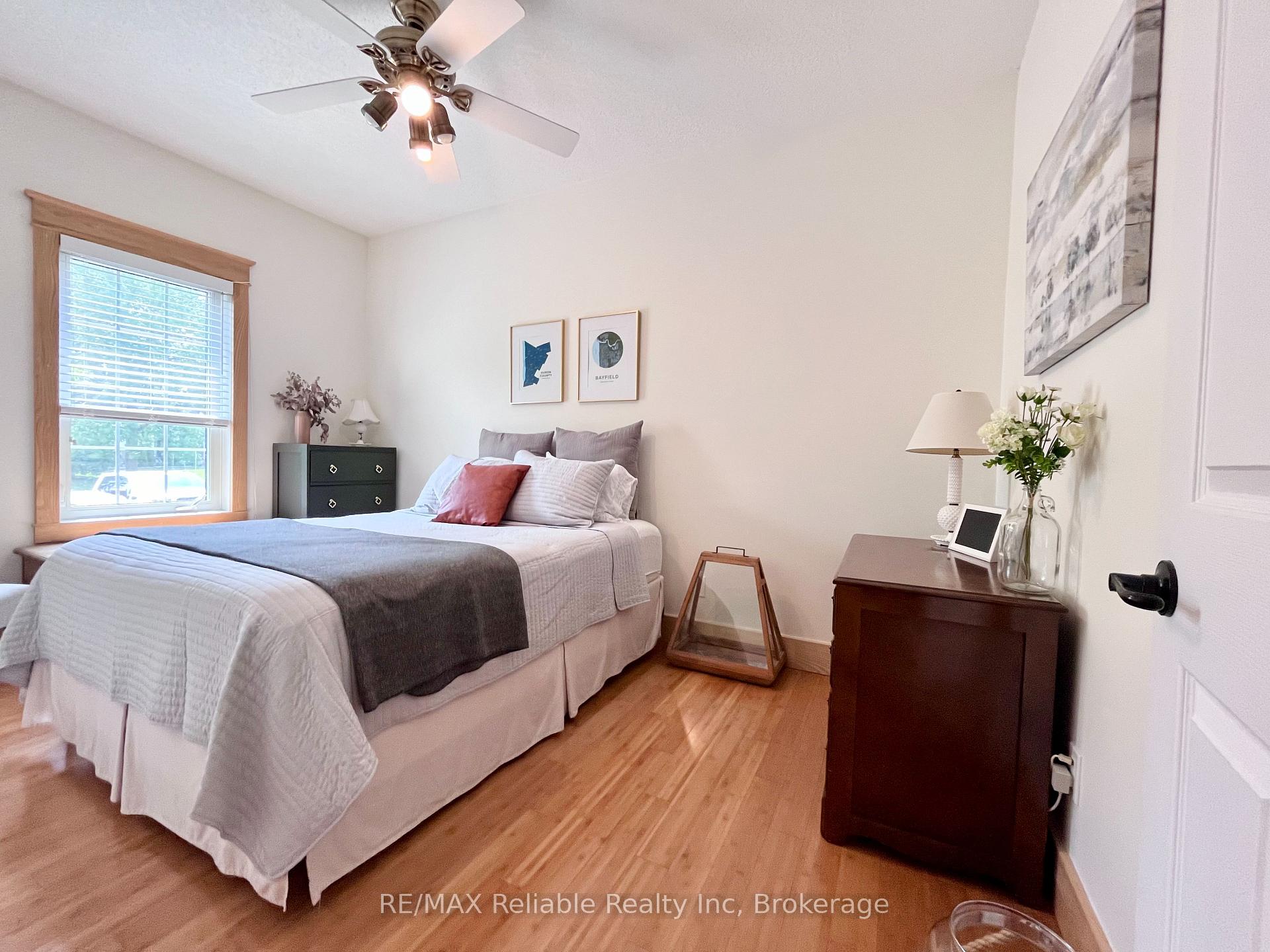Photo 13 of 11 Ducharme Crescent, Bluewater, Bayfield — HOMEH